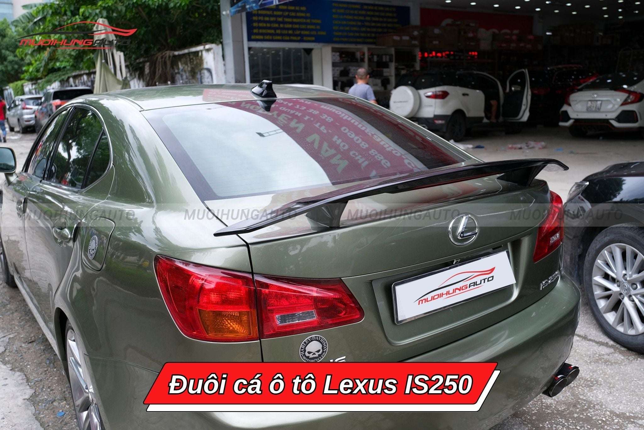 Cánh đuôi ô tô Lexus IS250