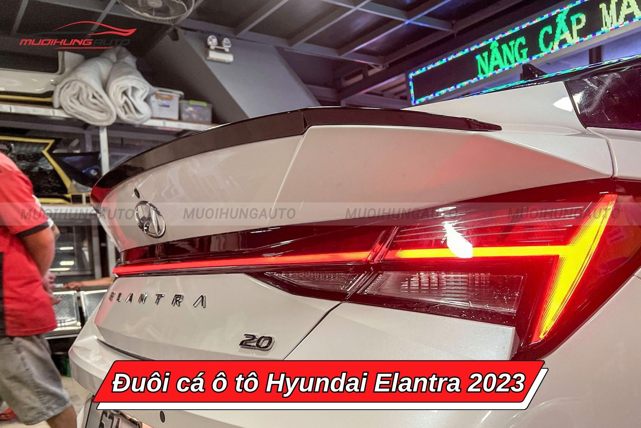 Cánh lướt gió ô tô Hyundai Elantra 2023