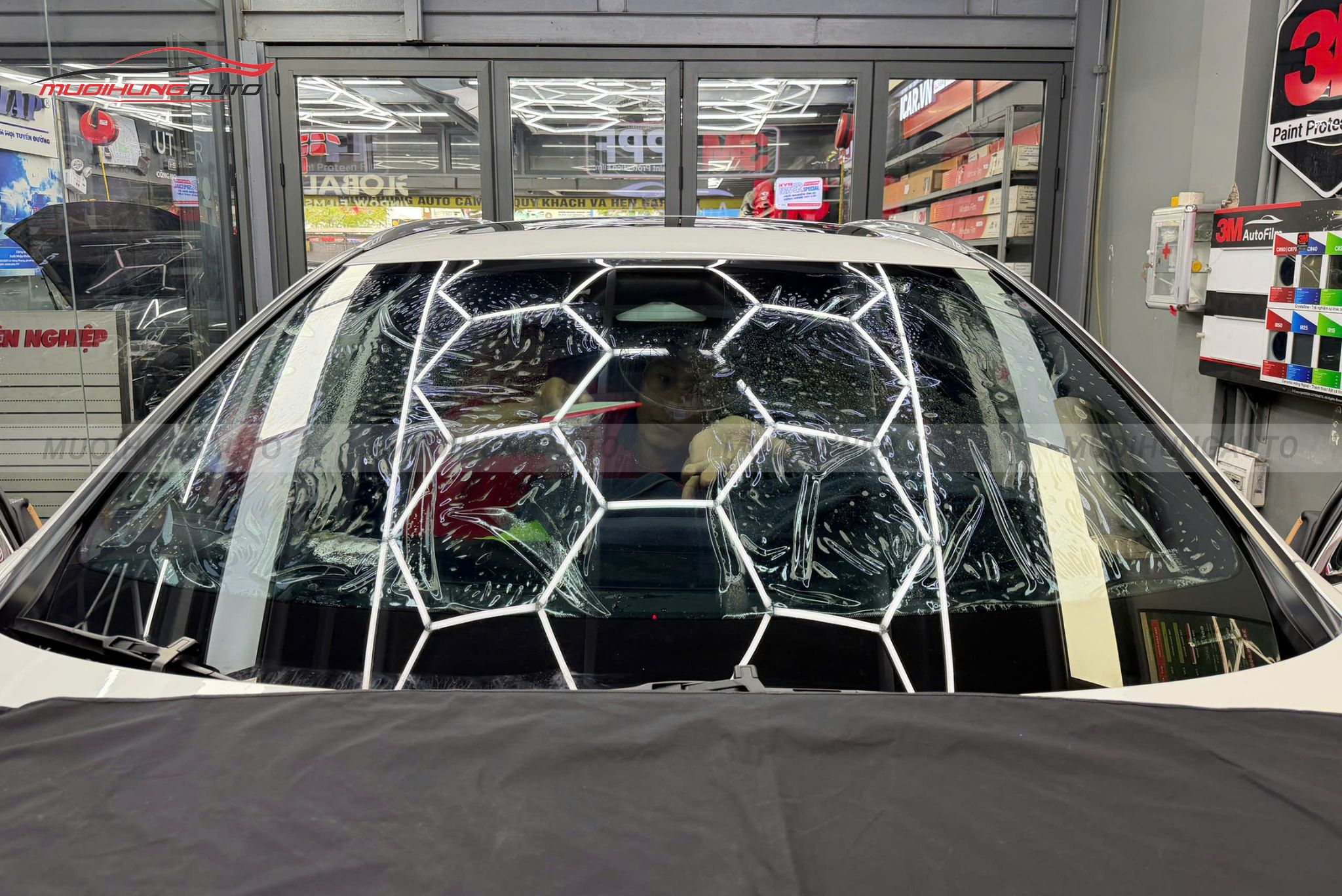 Dán phim cách nhiệt 3M xe Lexus RX350 2026