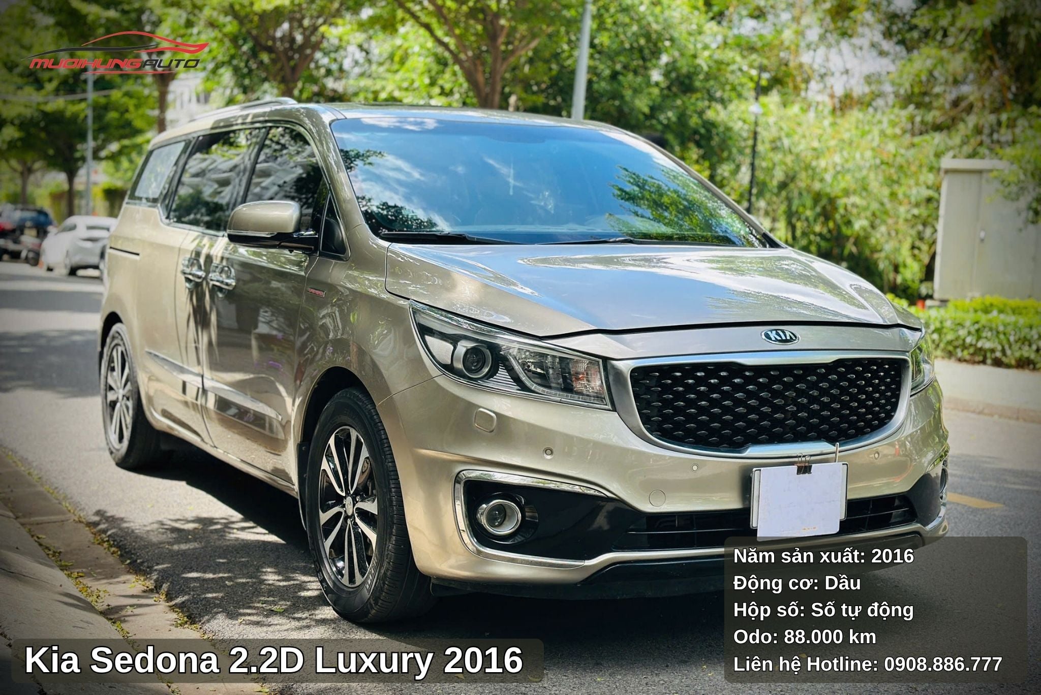 Đầu xe Kia Sedona 2.2D Luxury 2016