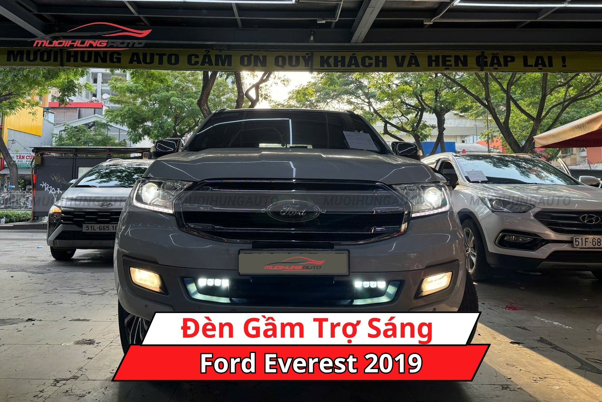 Đèn gầm trợ sáng xe Ford Everest 2019