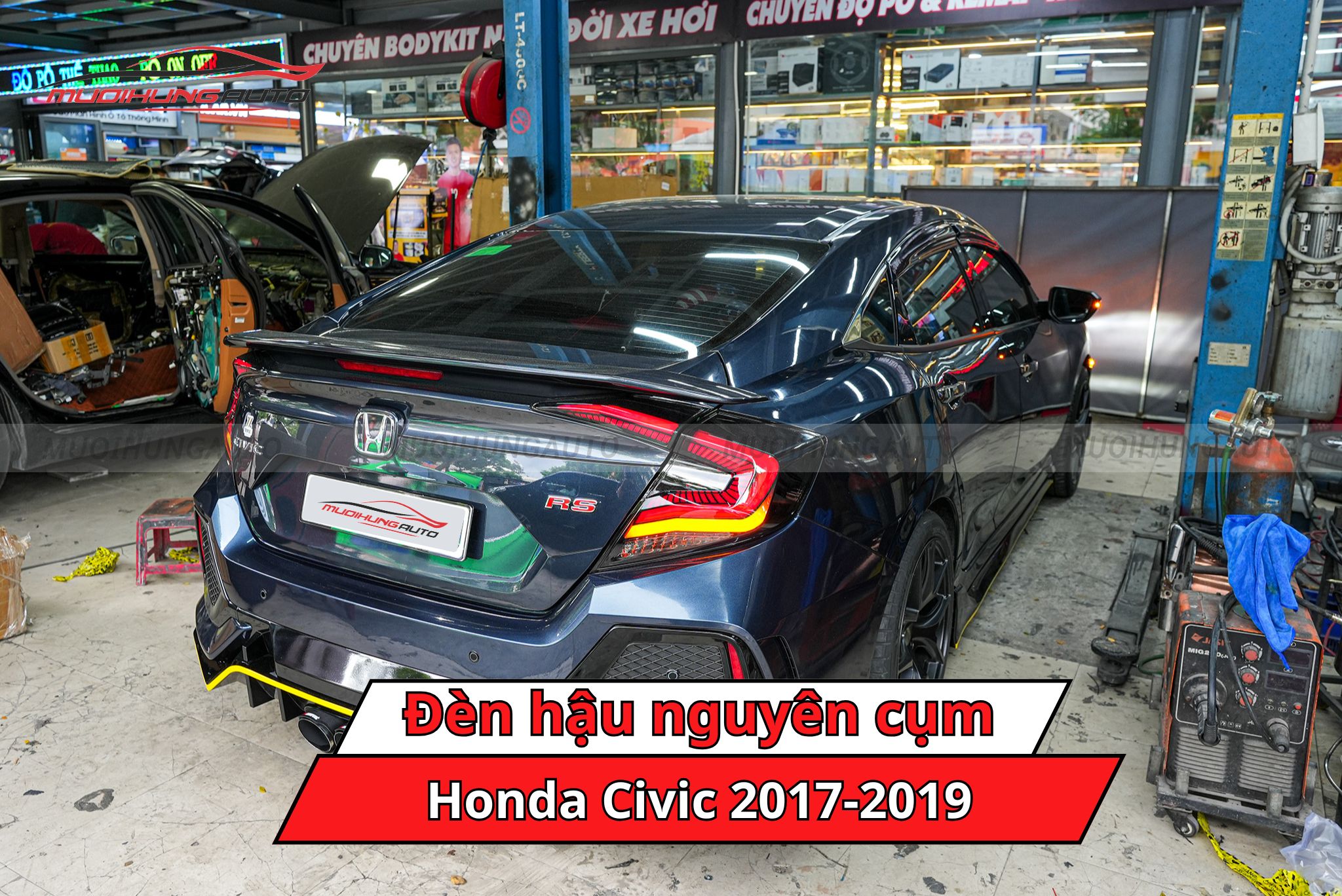 Đèn hậu nguyên cụm ô tô Honda Civic 2017-2019