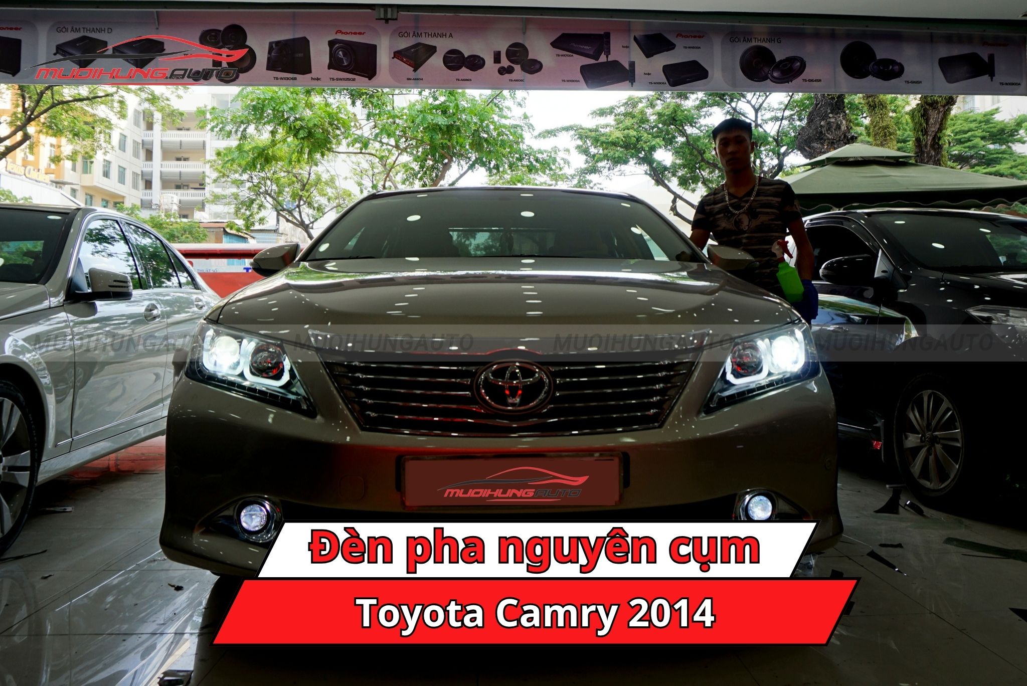 Đèn pha nguyên cụm Toyota Camry 2014