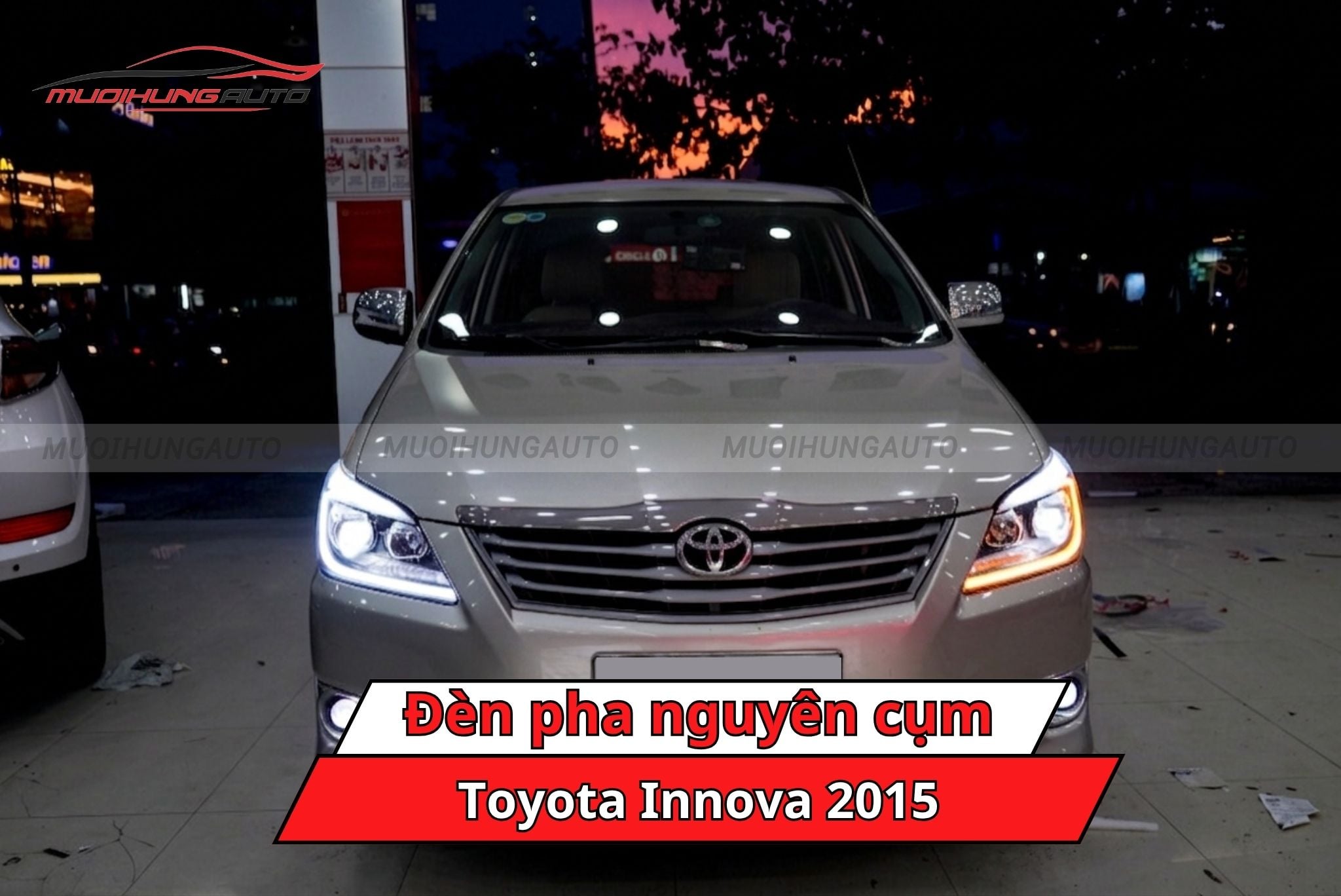 Đèn pha nguyên cụm Toyota Innova 2015