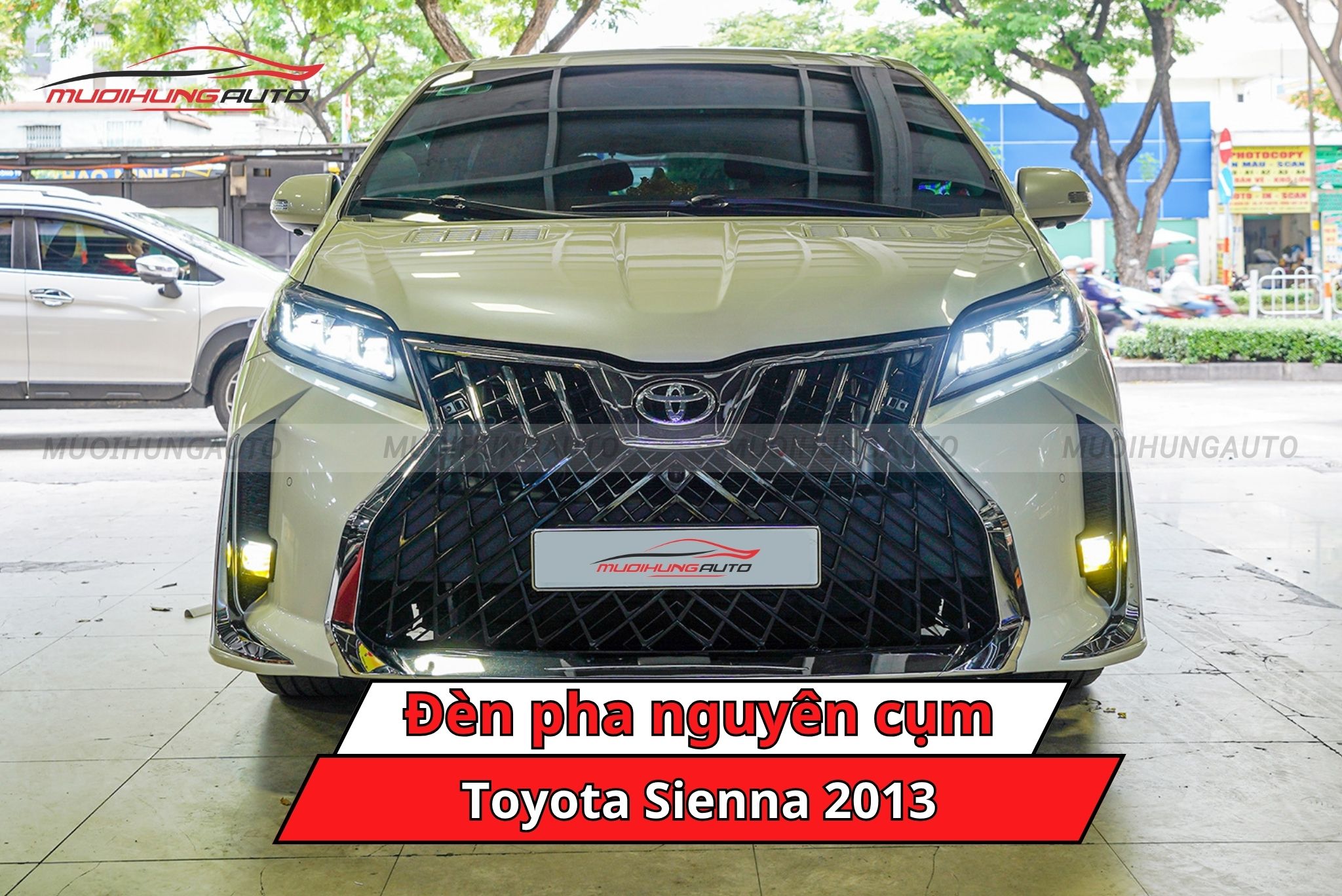 Đèn pha nguyên cụm Toyota Sienna 2013