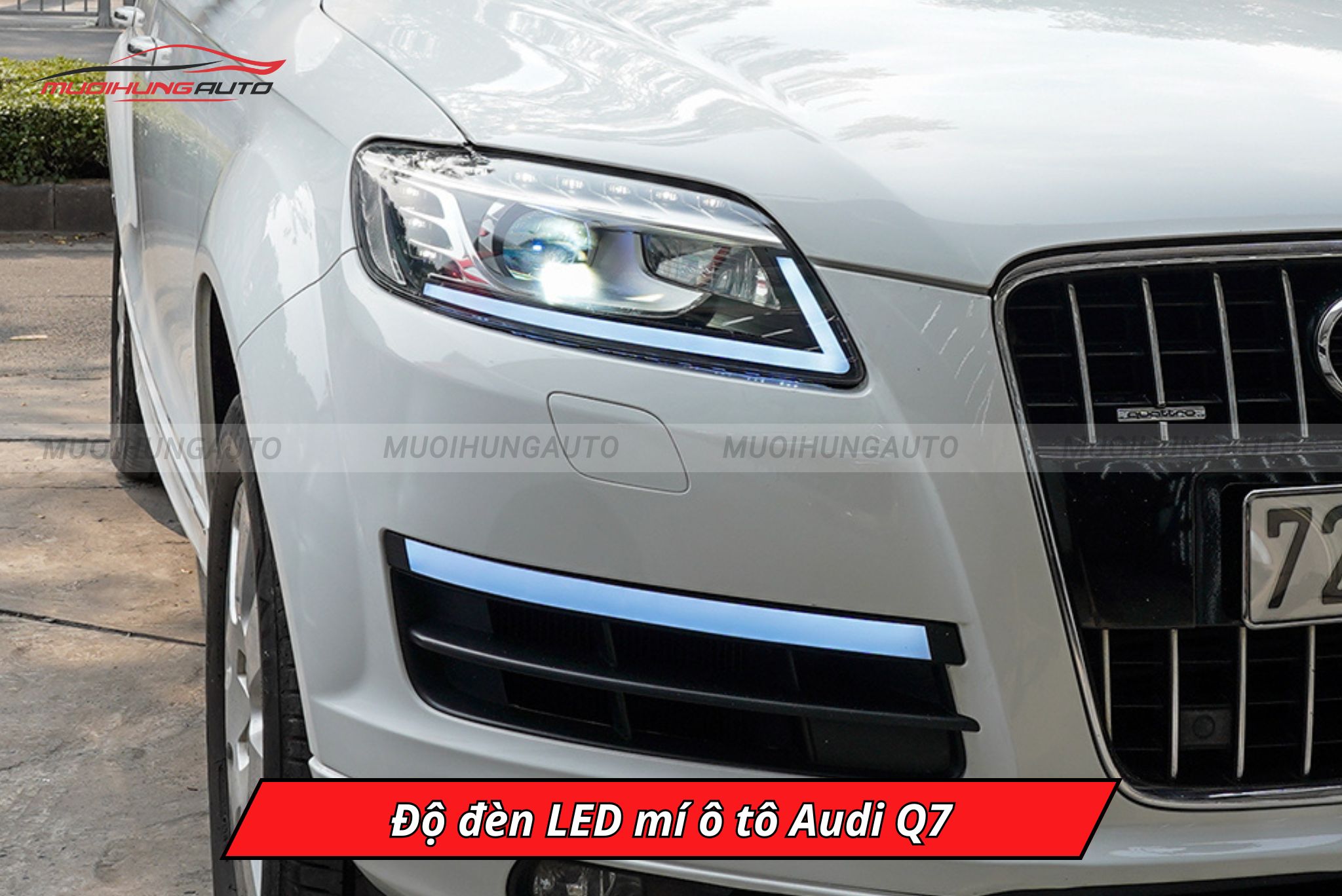 Độ đèn LED mí Audi Q7