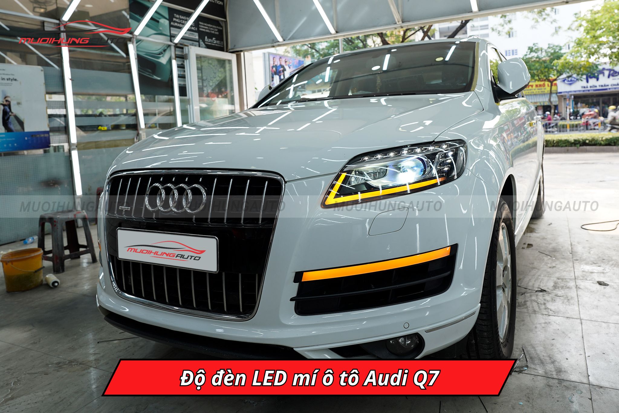 Độ đèn LED mí cho Audi Q7