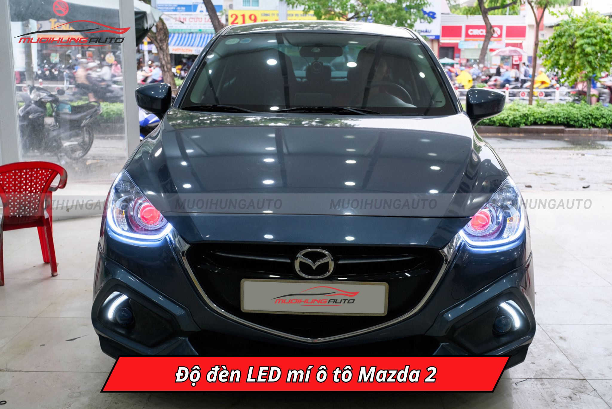 Độ đèn LED mí ô tô Mazda 2