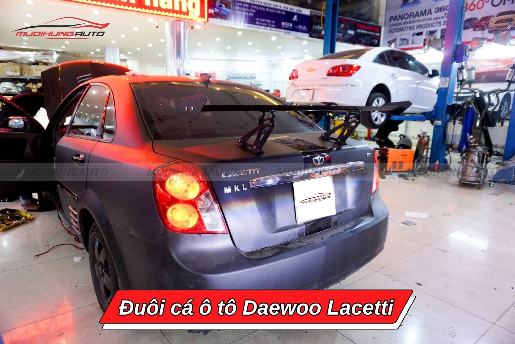 Đuôi cá cho xe Daewoo Lacetti