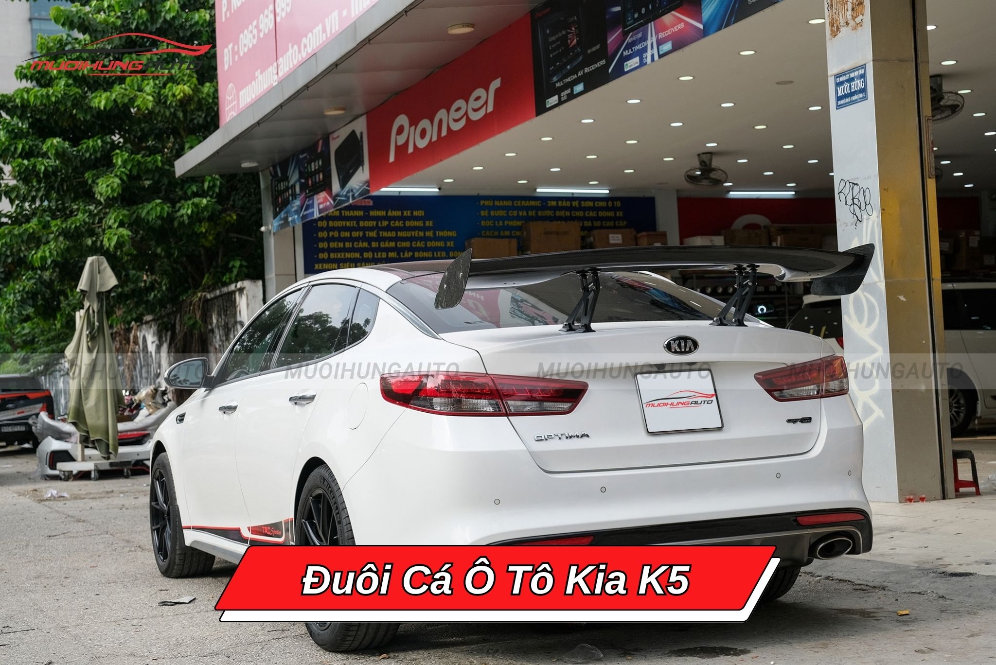 Đuôi cá Kia K5