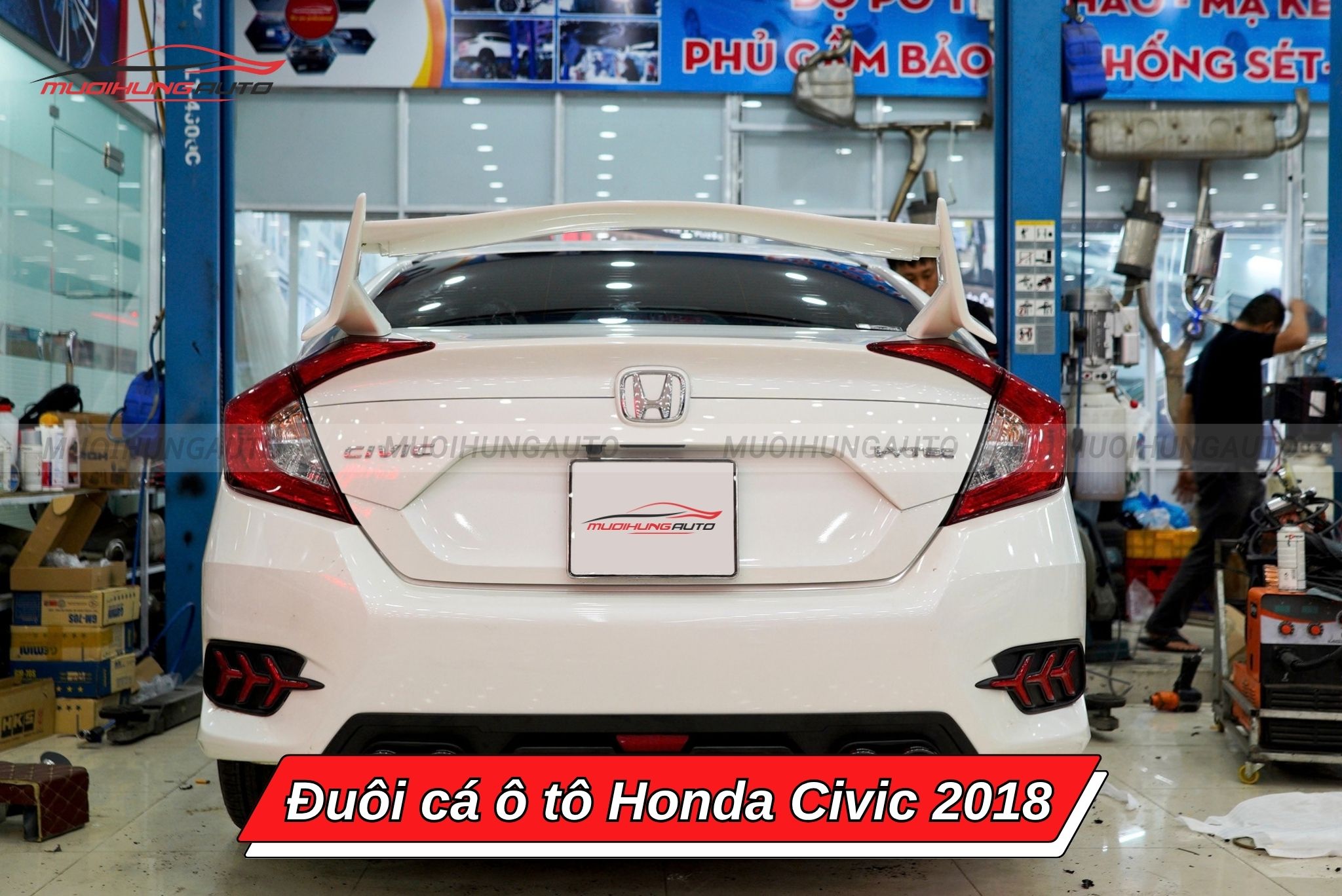 Đuôi cá xe ô tô Honda Civic 2018