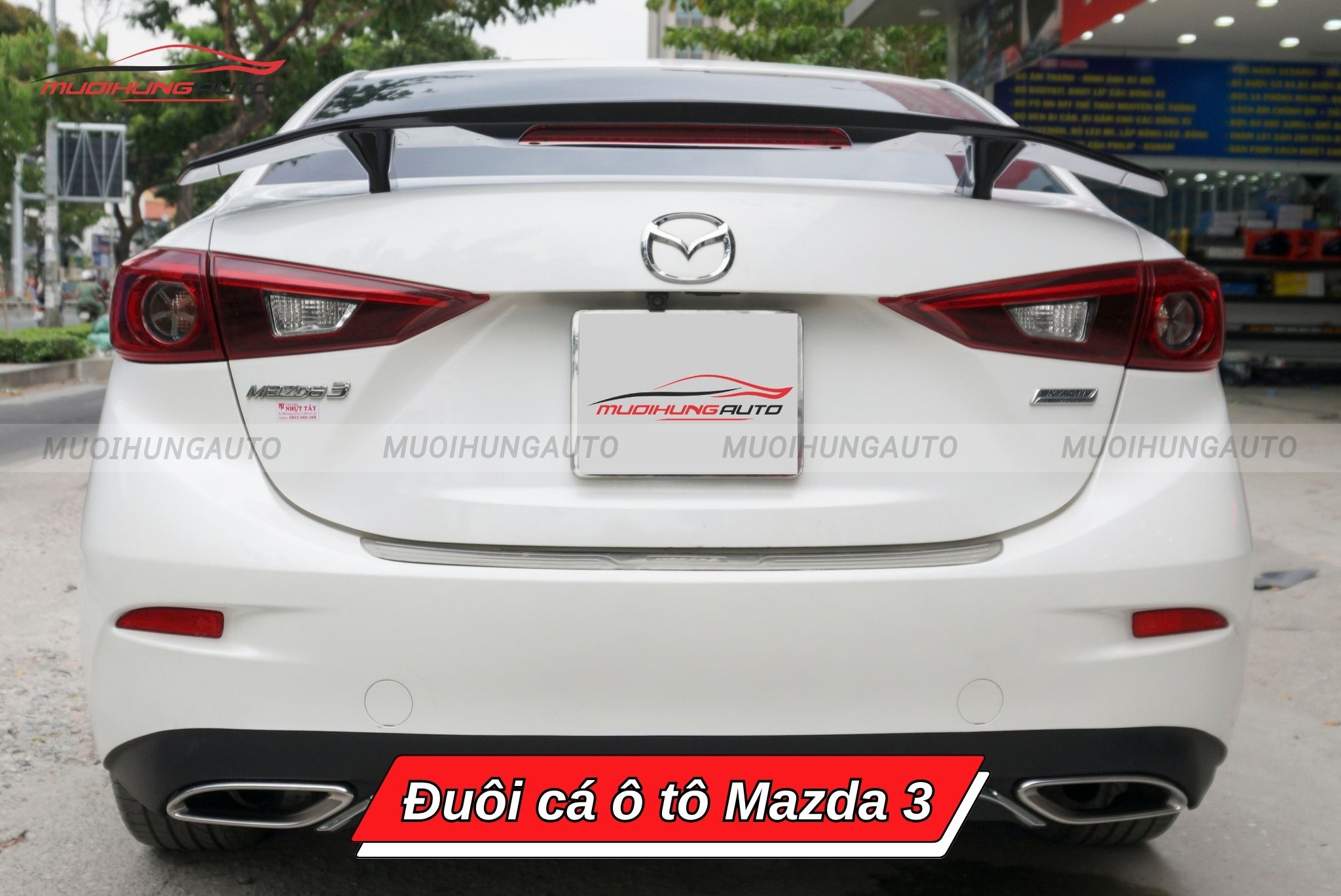Đuôi cá xe ô tô Mazda 3
