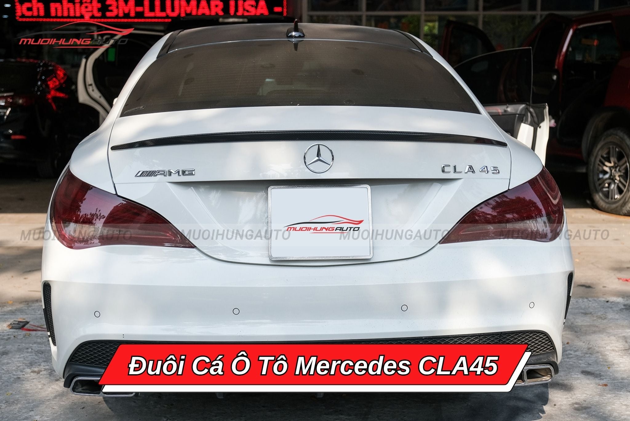 Đuôi gió ô tô Mercedes CLA45