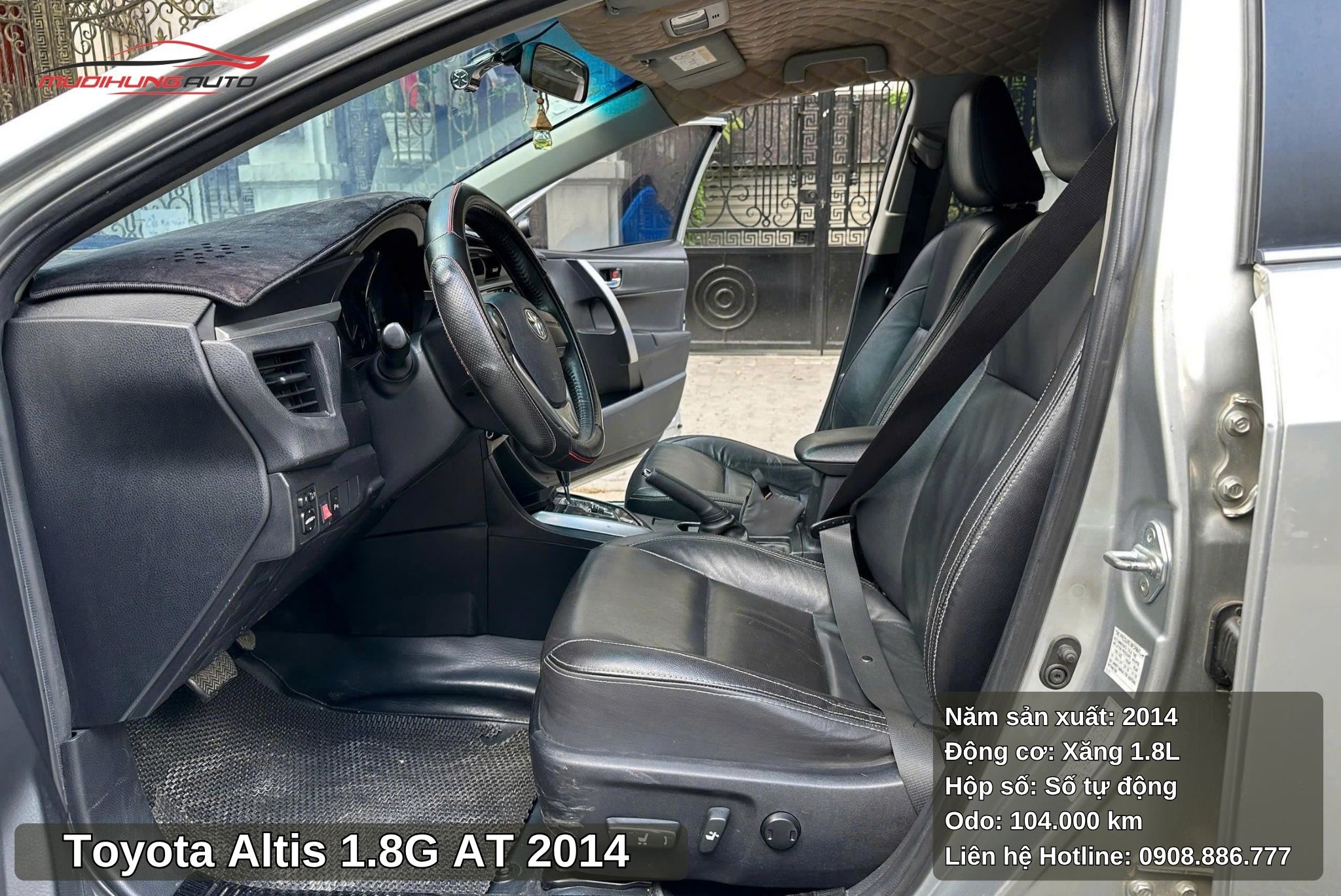 Ghế da nguyên bản trên xe Toyota Altis 1.8G AT 2014