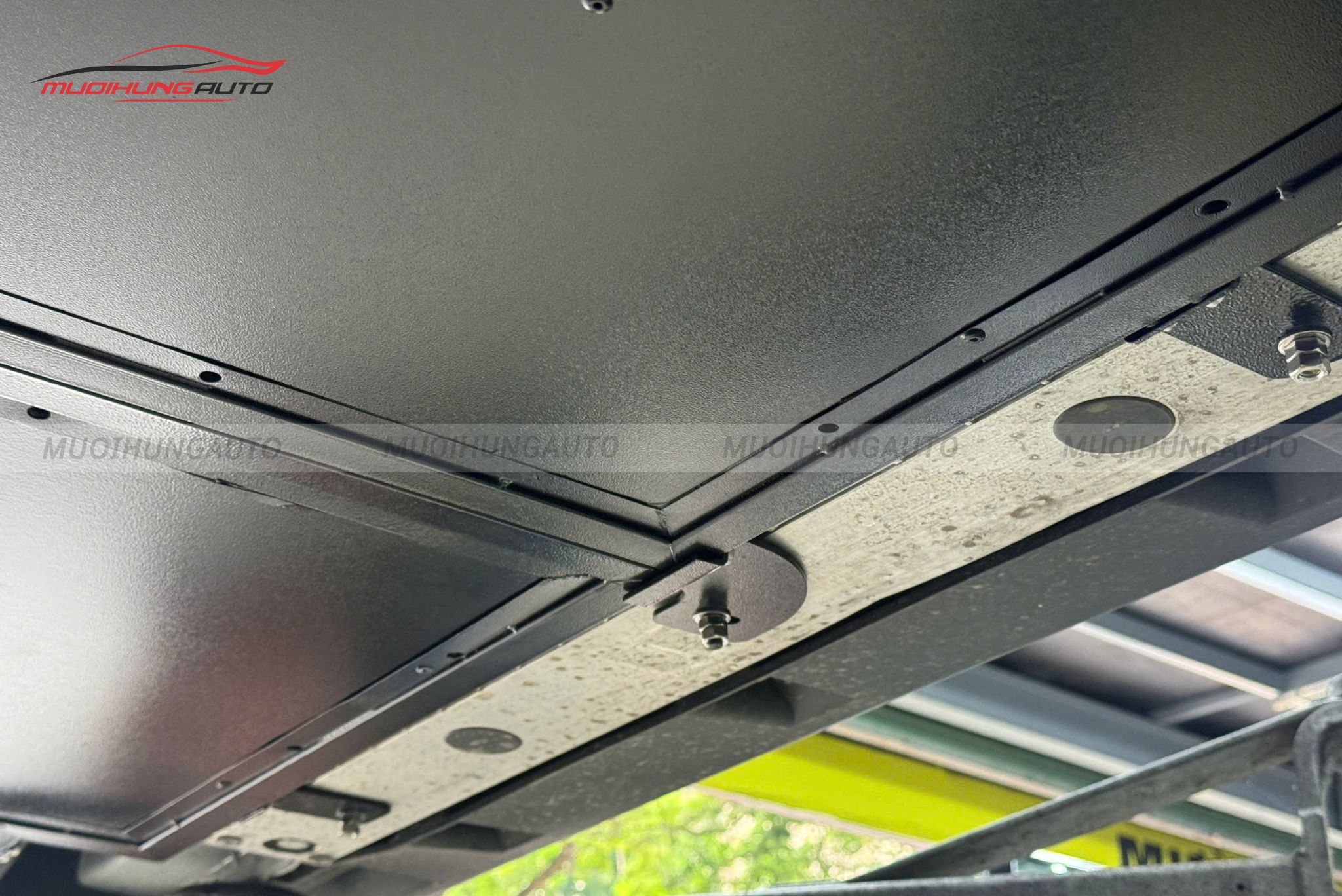 Giáp bảo vệ pin ô tô Vinfast VF7