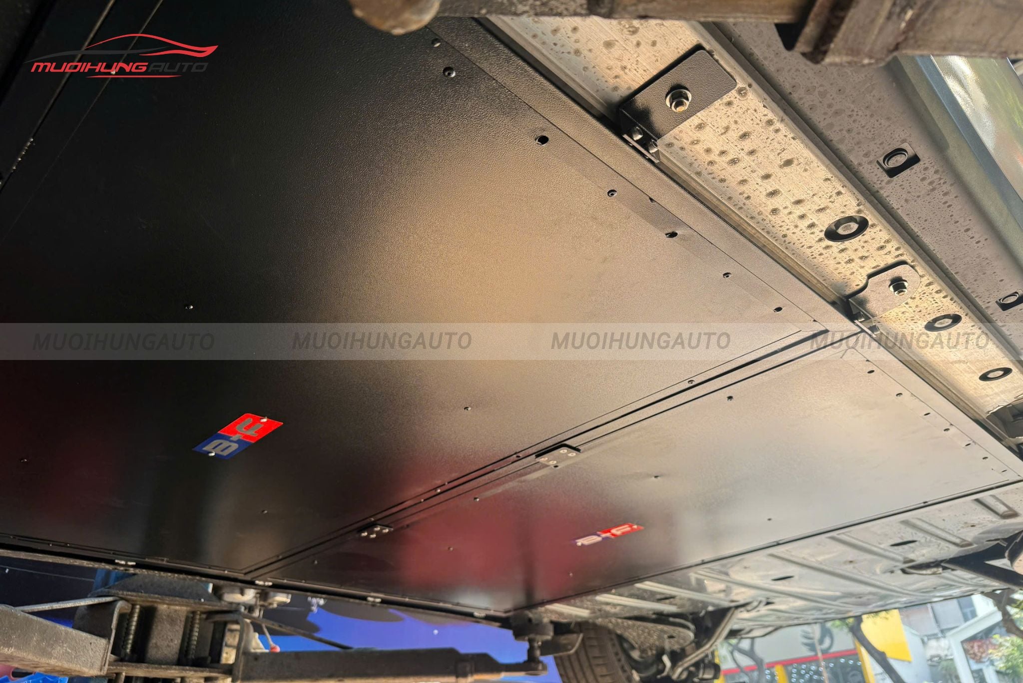 Giáp bảo vệ pin xe Vinfast MPV 7