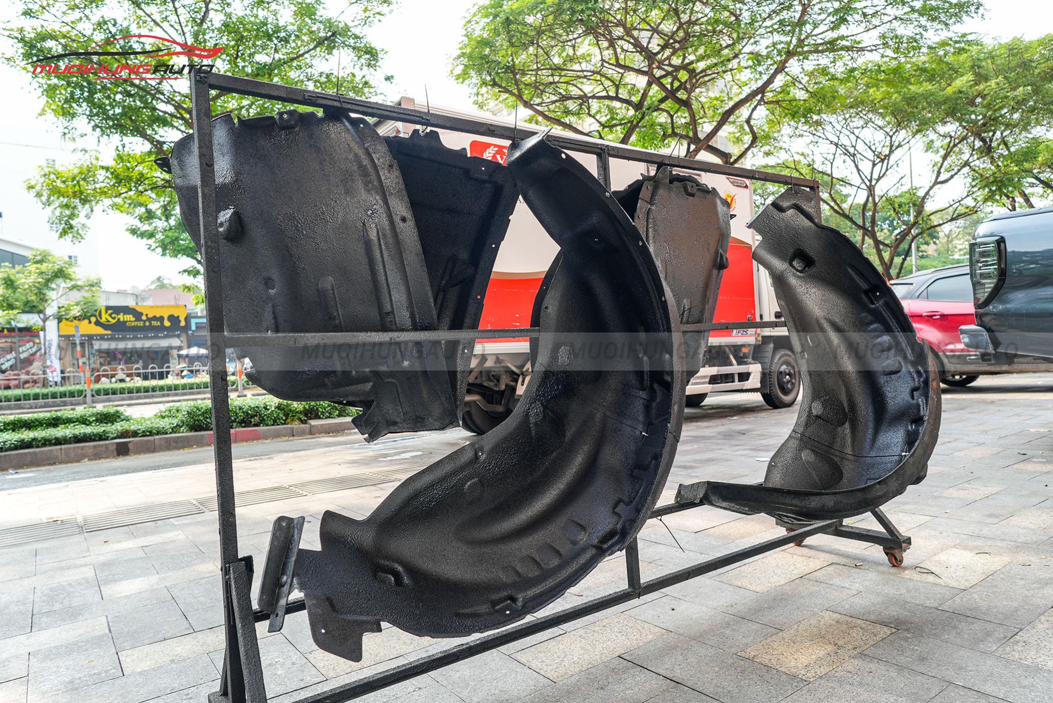 Hóa nhựa lòng vè cho Vinfast VF9 2024