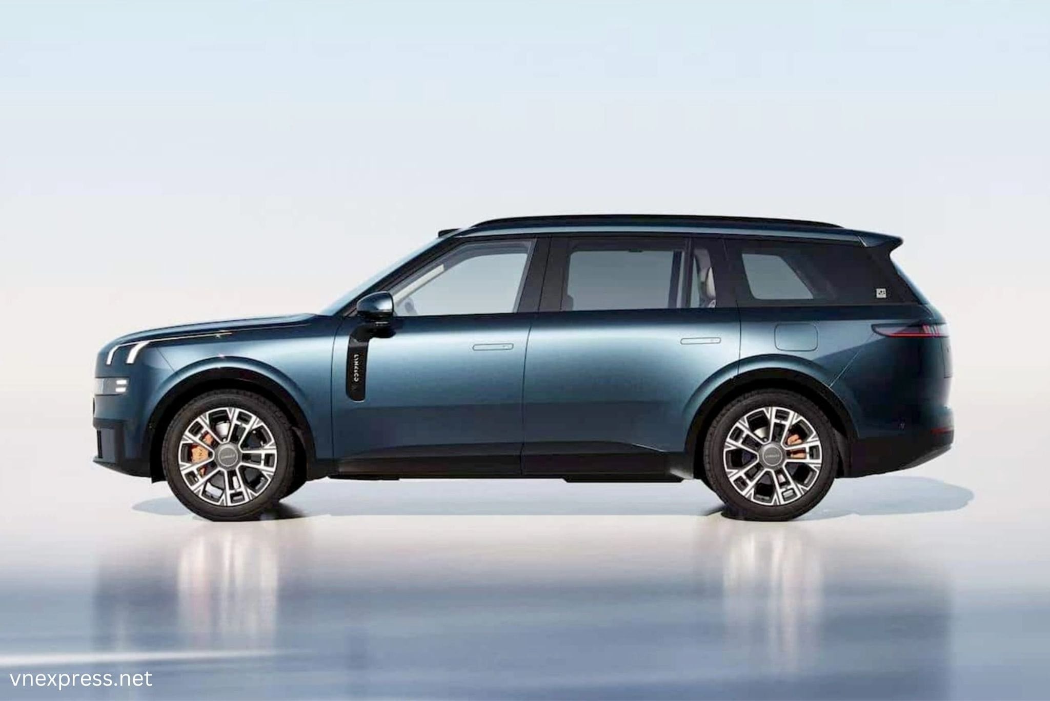 Lynk & Co 900 Ra Mắt, Khuấy Động Phân Khúc SUV Cao Cấp