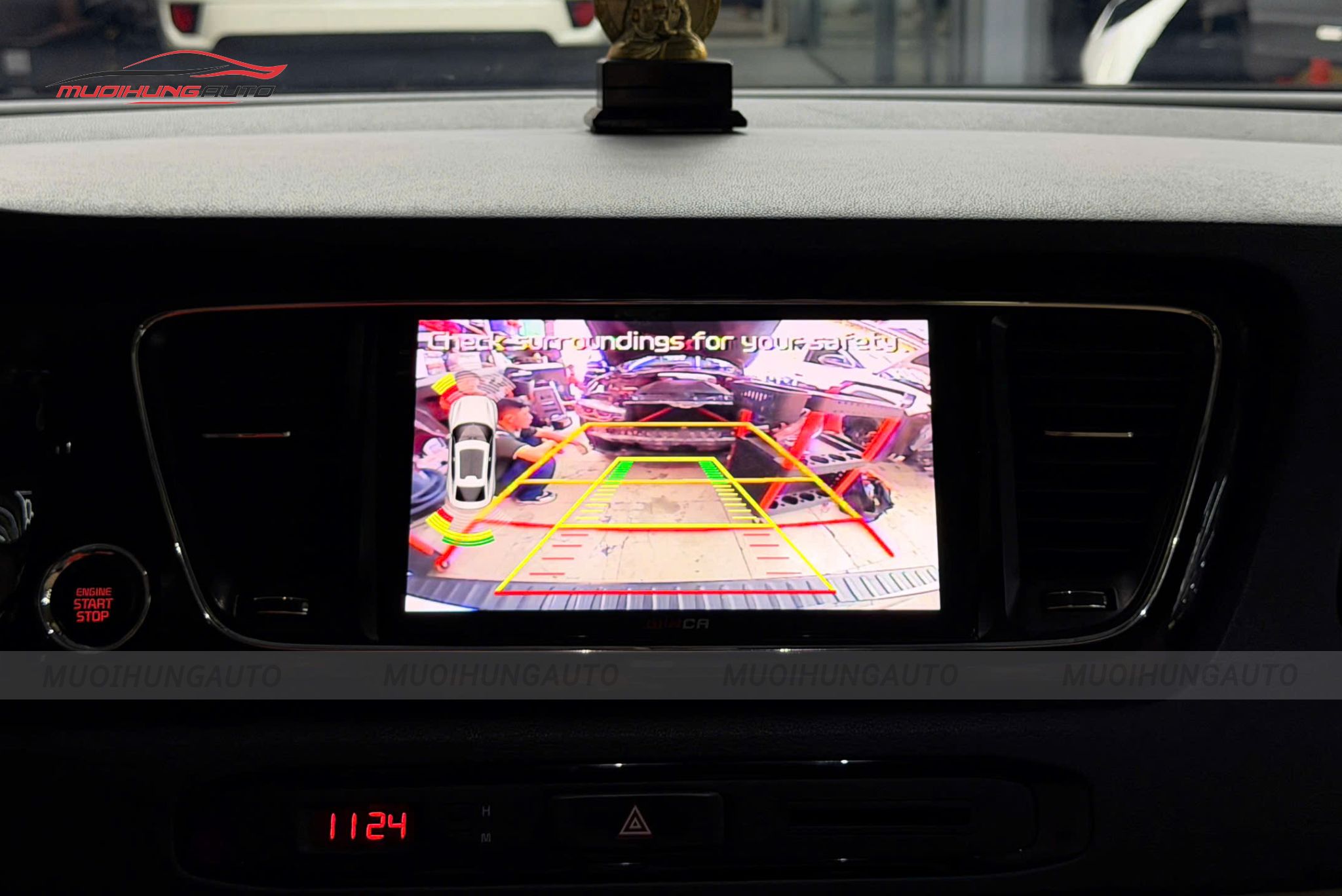 Màn hình android cho Kia Sedona 2019