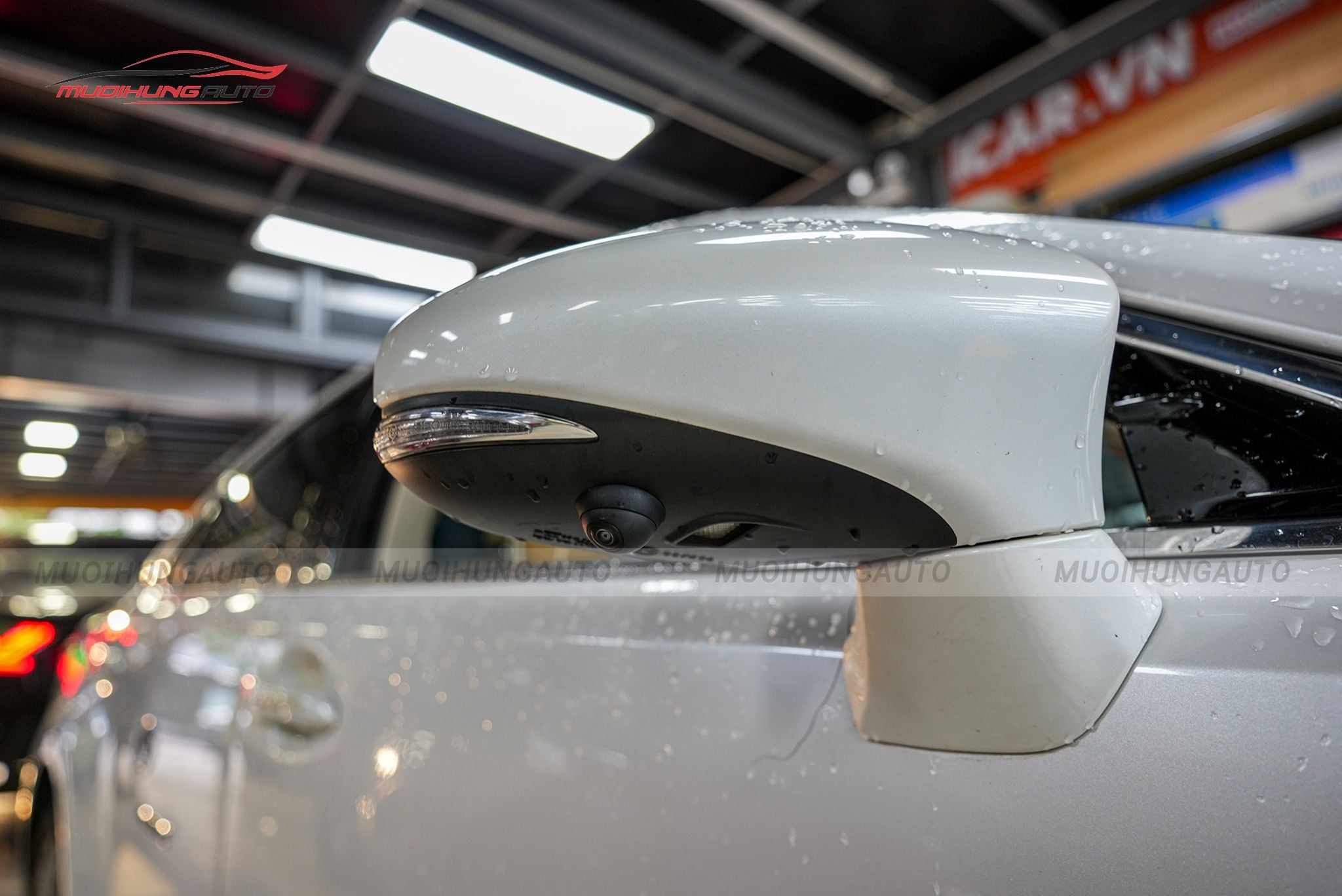 Mắt camera gương bên phải camera 360 độ ô tô Lexus ES250