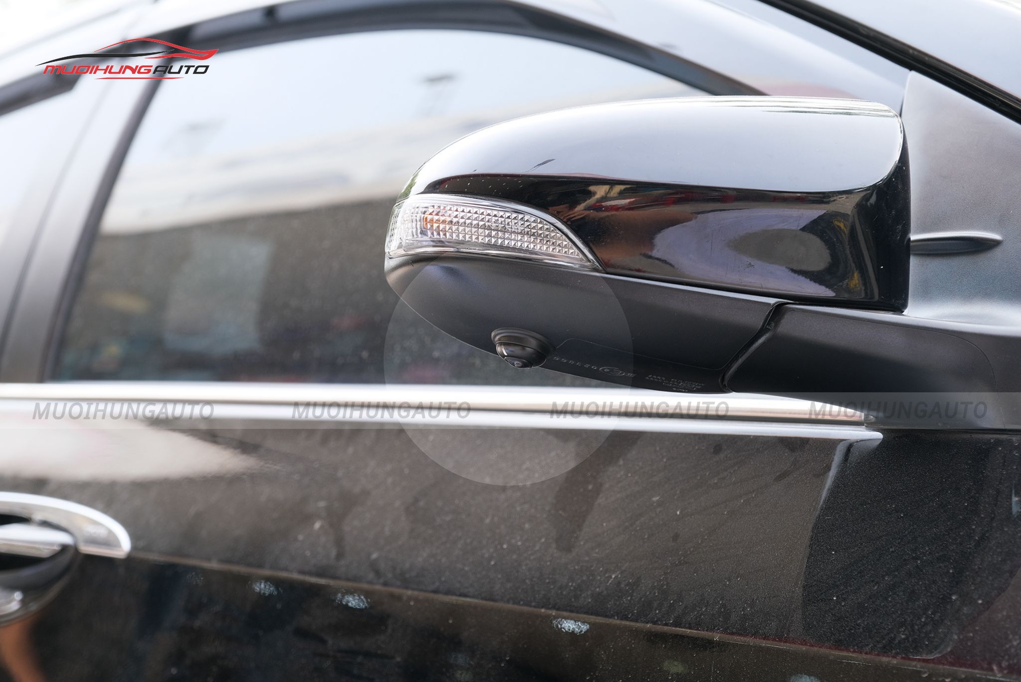 Mắt camera gương bên phải camera 360 độ ô tô Toyota Altis 2018