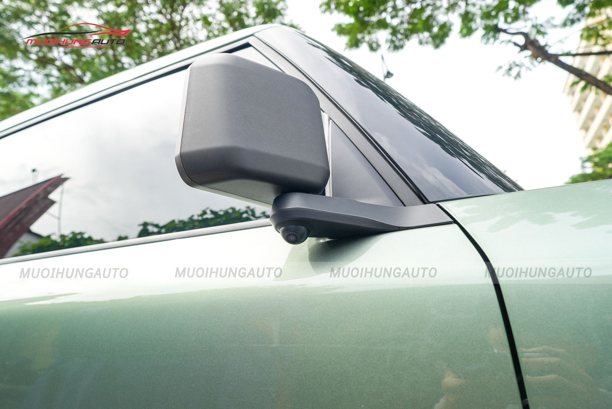 Mắt camera gương bên phải camera 360 độ ô tô Vinfast VF3 2024