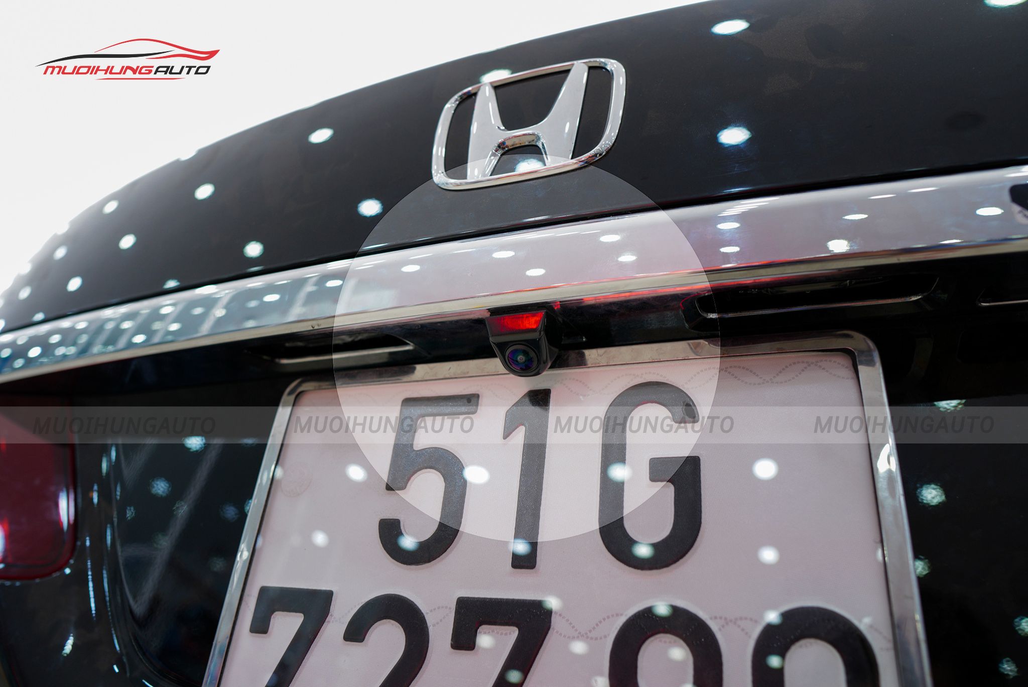 Mắt camera sau camera 360 độ ô tô Honda Accord 2018