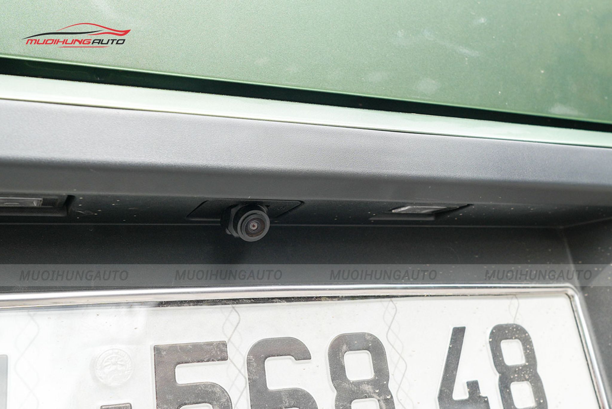 Mắt camera sau camera 360 độ ô tô Vinfast VF3 2024