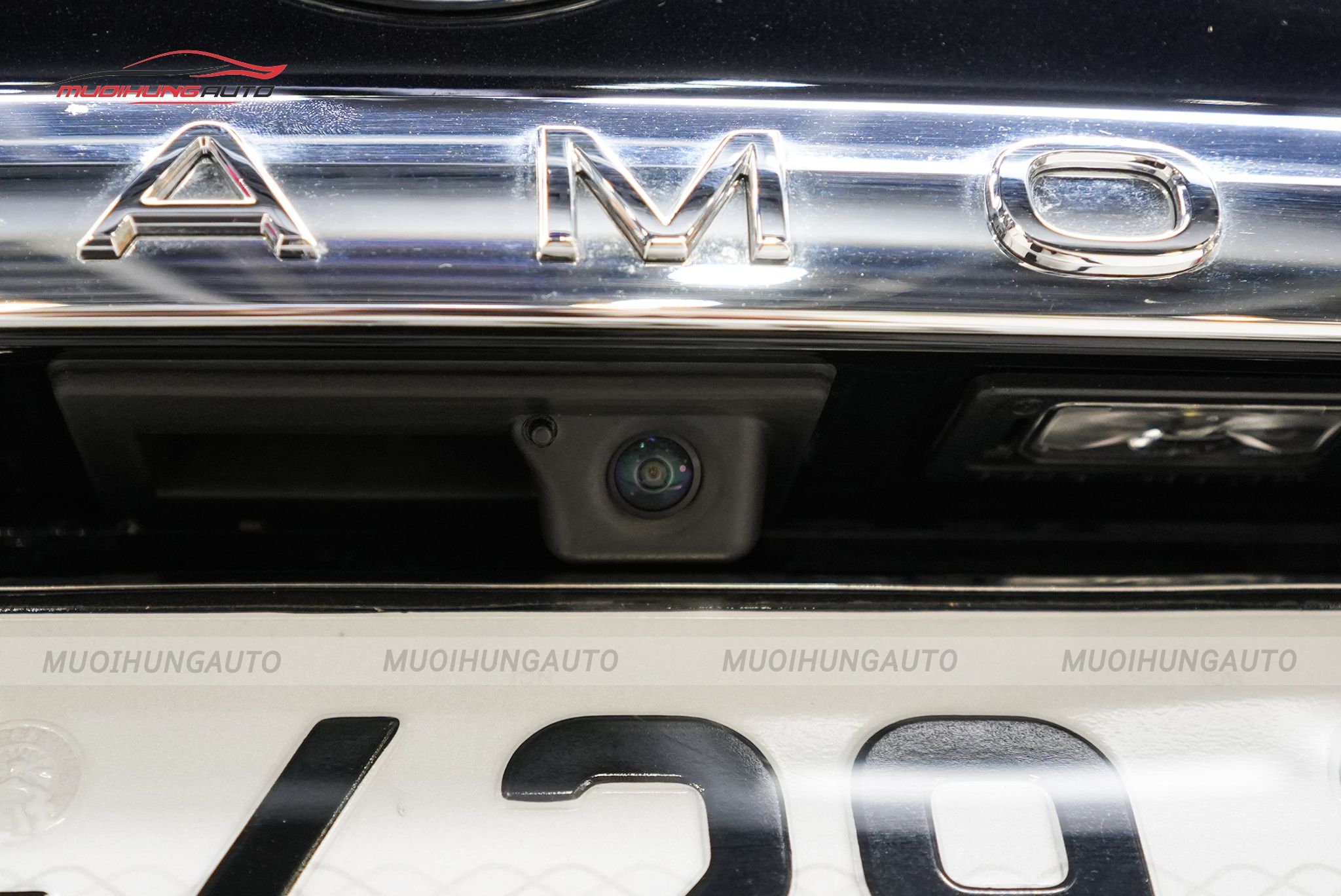 Mắt camera sau camera 360 Volkswagen Teramont 2021-2022