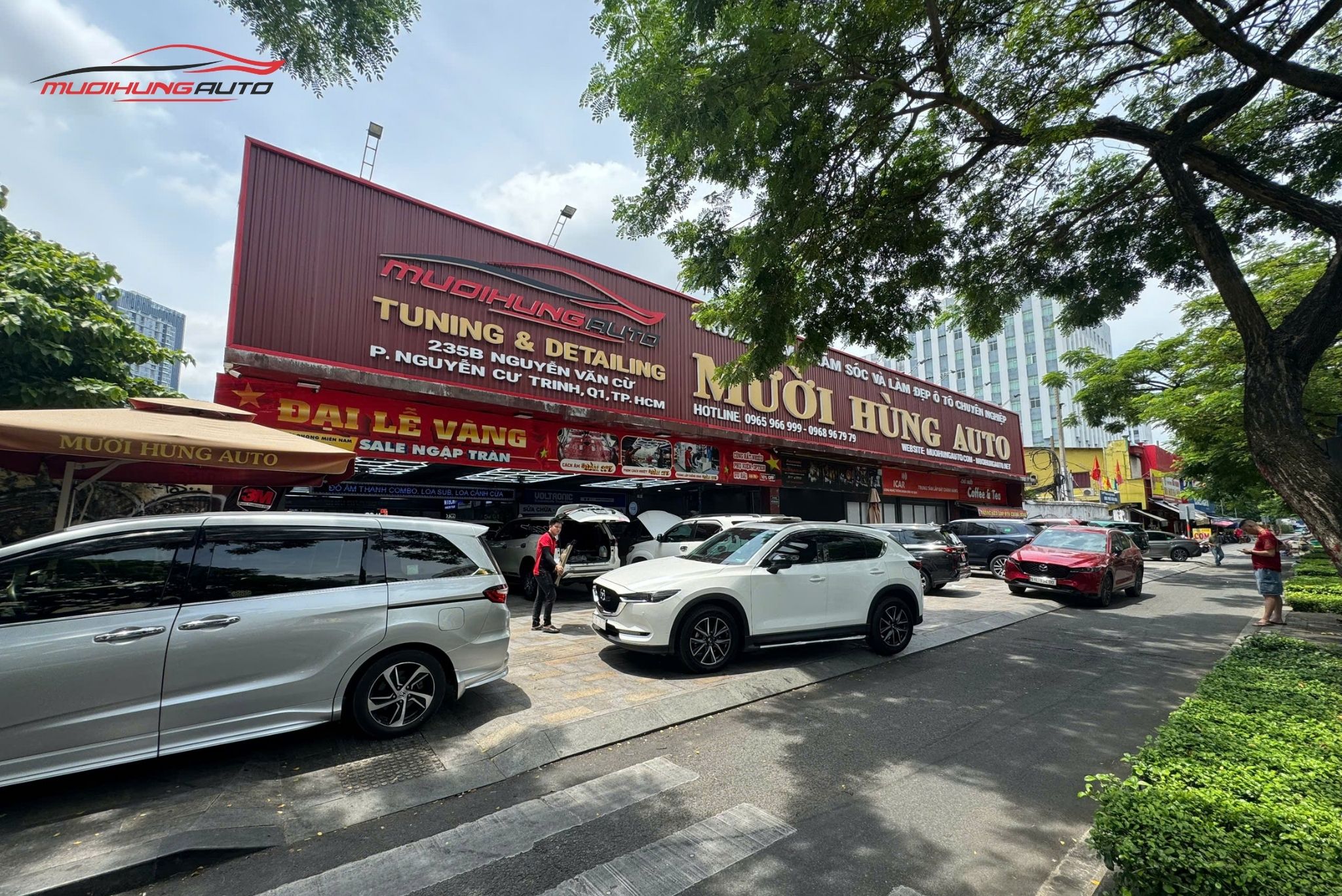Mười Hùng Auto - Địa chỉ lắp nẹp bước chân Chevrolet Trailblazer uy tín