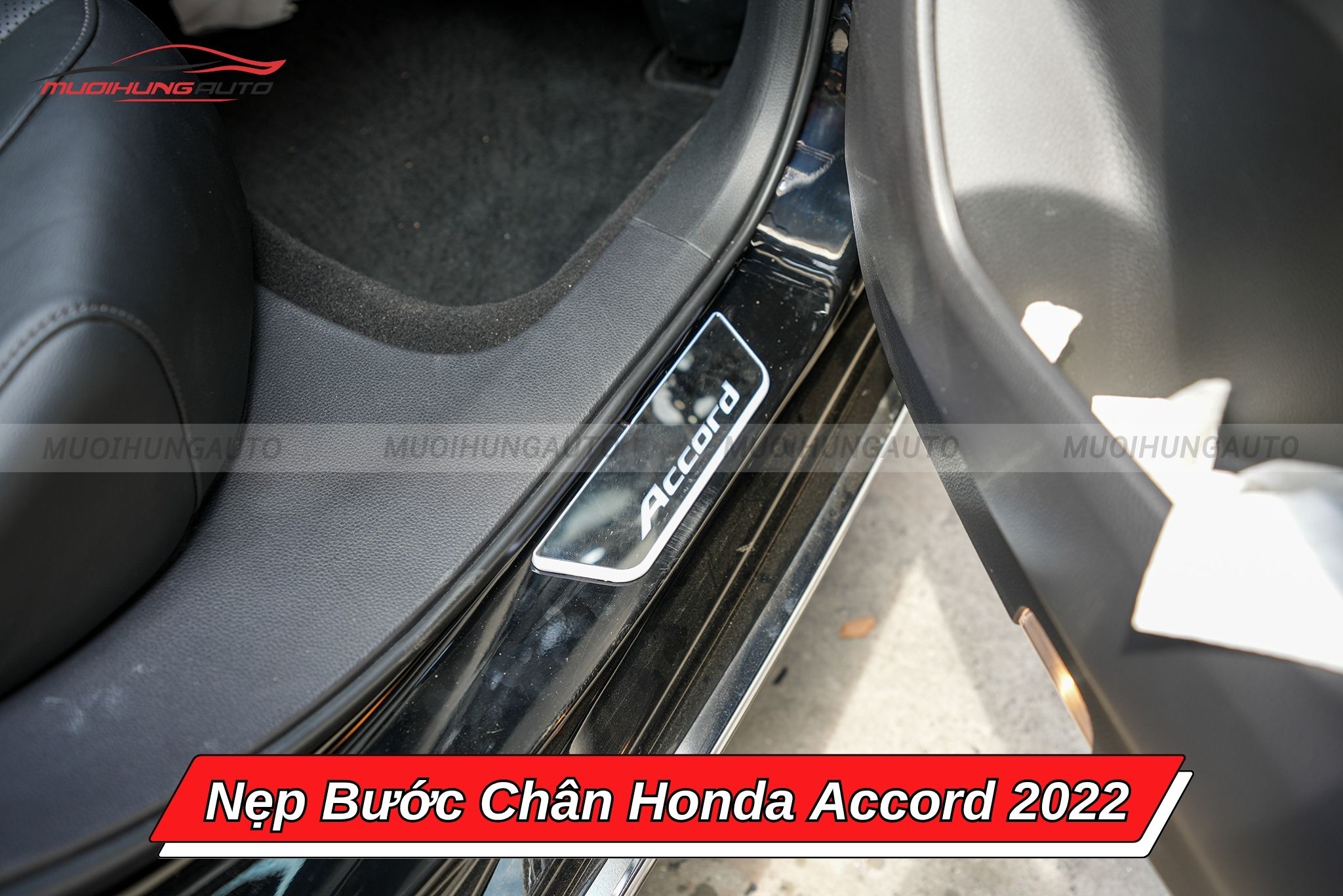 Nẹp bậc lên xuống Honda Accord 2022