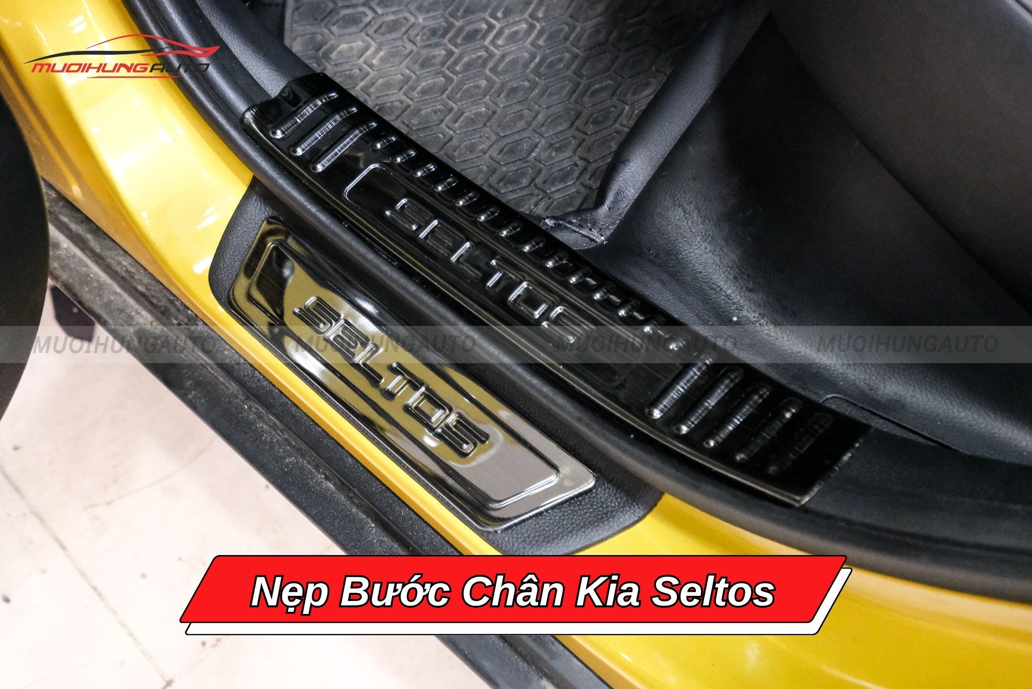 Nẹp bậc lên xuống Kia Seltos