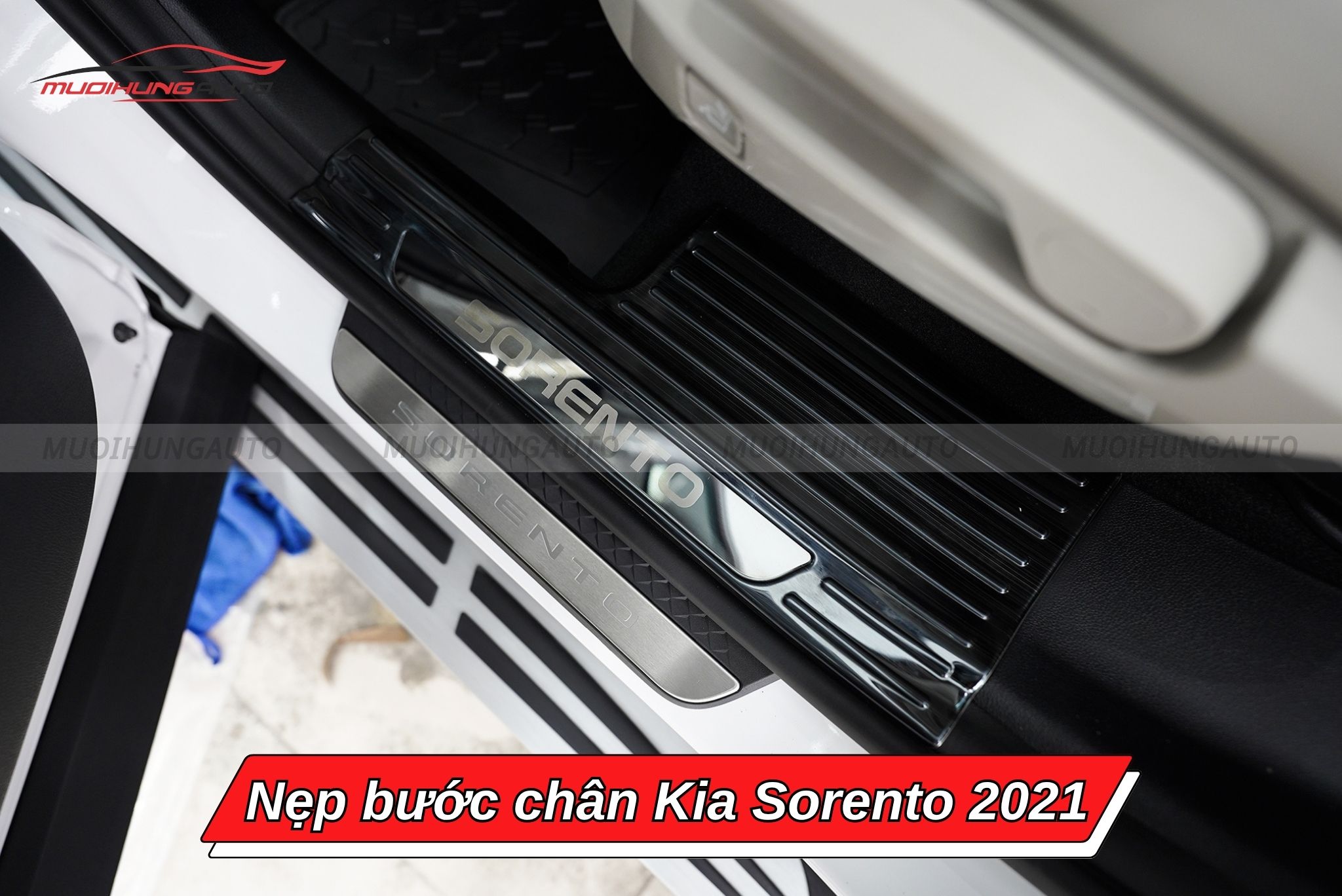 Nẹp bậc lên xuống ô tô Kia Sorento 2021