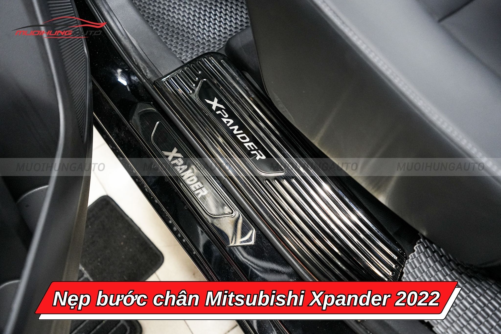 Nẹp bậc lên xuống ô tô Mitsubishi Xpander 2022
