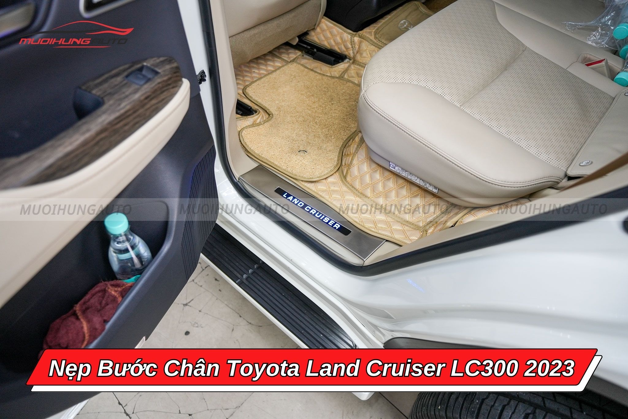Nẹp bậc lên xuống Toyota Land Cruiser LC300 2023