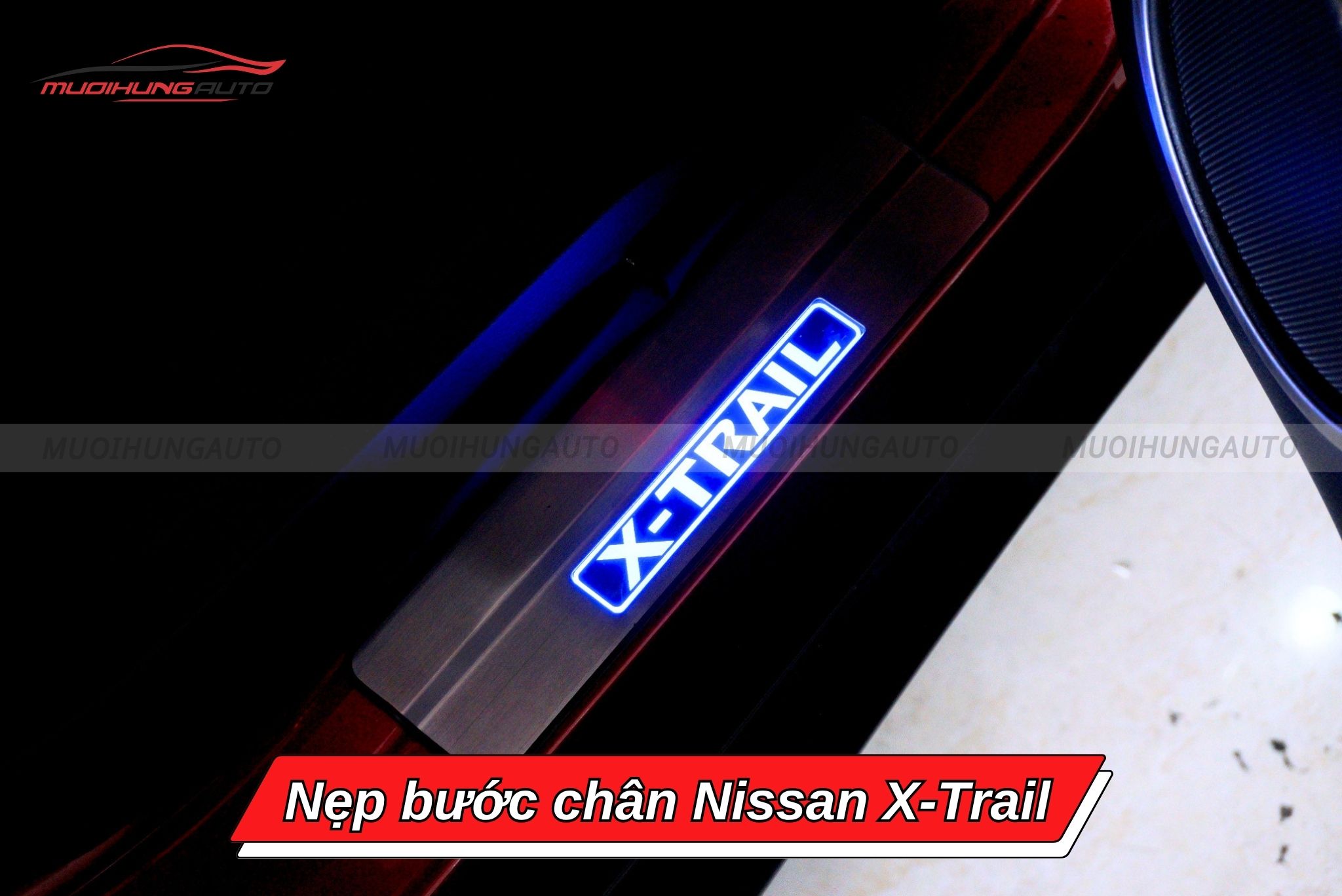 Nẹp bậc lên xuống xe ô tô Nissan X-Trail