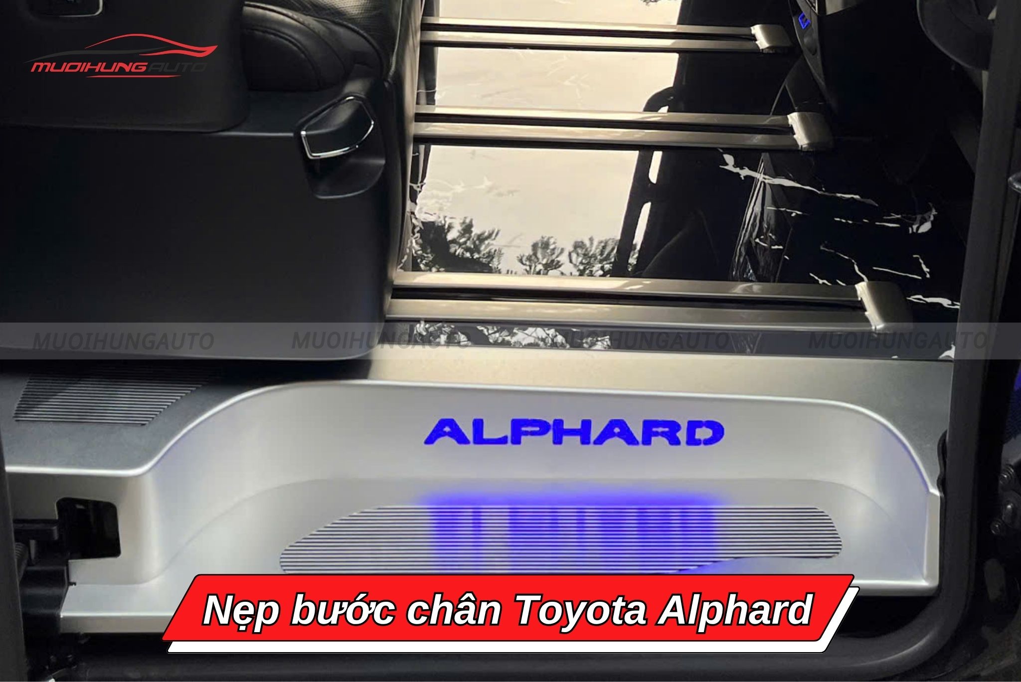 Nẹp bậc lên xuống xe ô tô Toyota Alphard