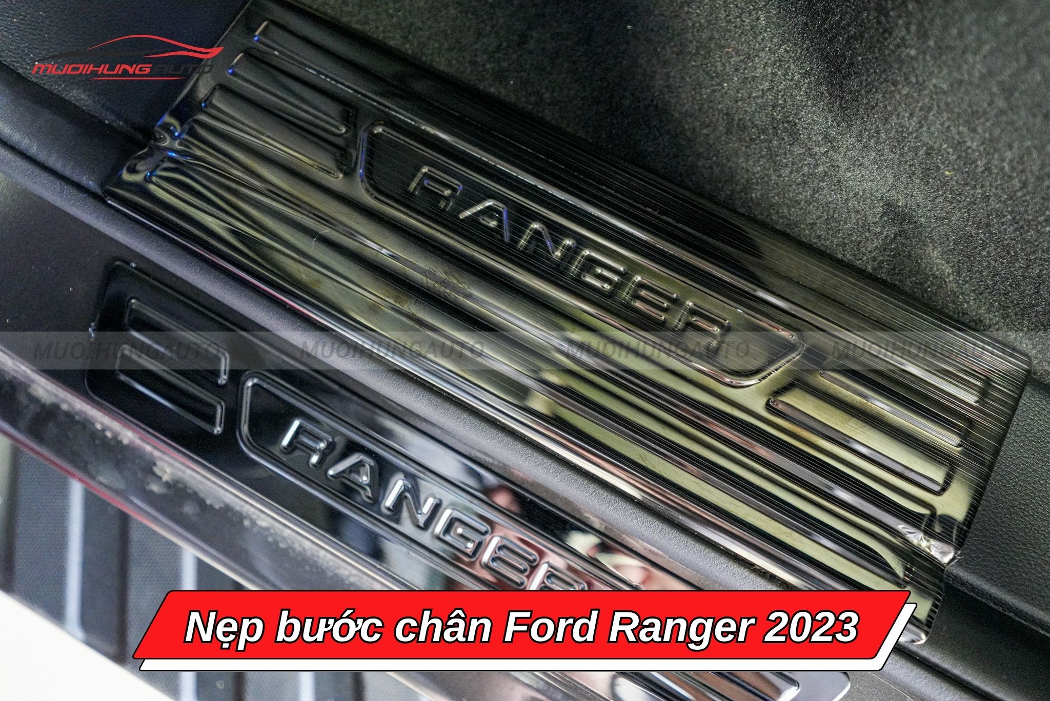 Nẹp bước chân cho Ford Ranger 2023