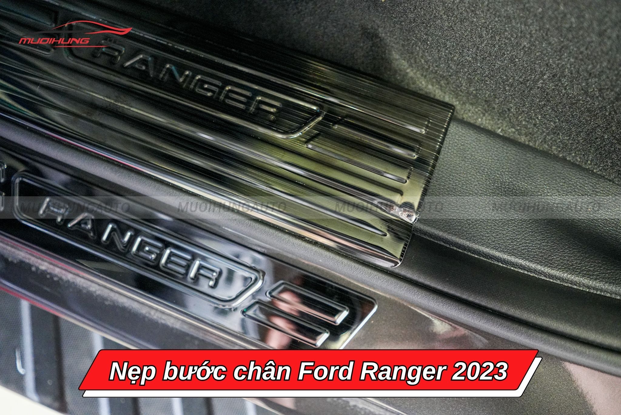 Nẹp bước chân cho ô tô Ford Ranger 2023