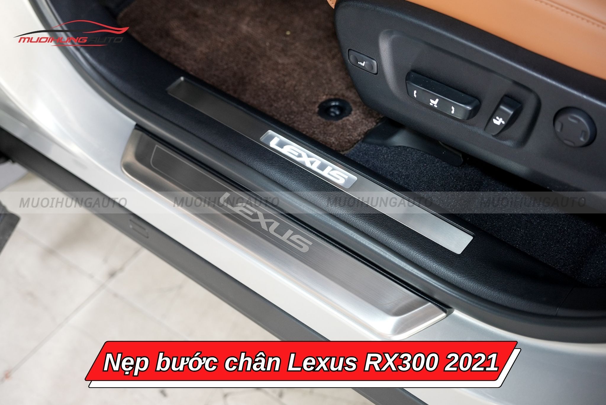 Nẹp bước chân Lexus RX300 2021