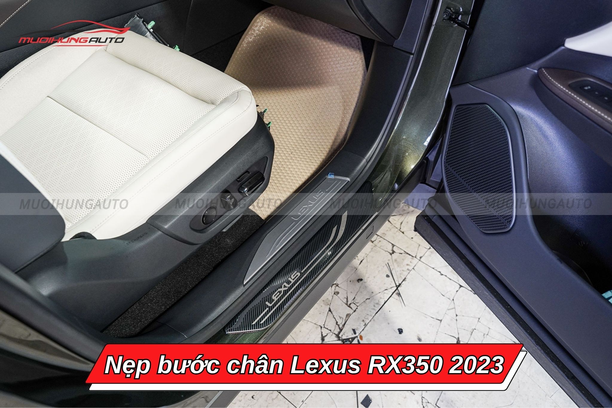 Nẹp bước chân Lexus RX350 2023