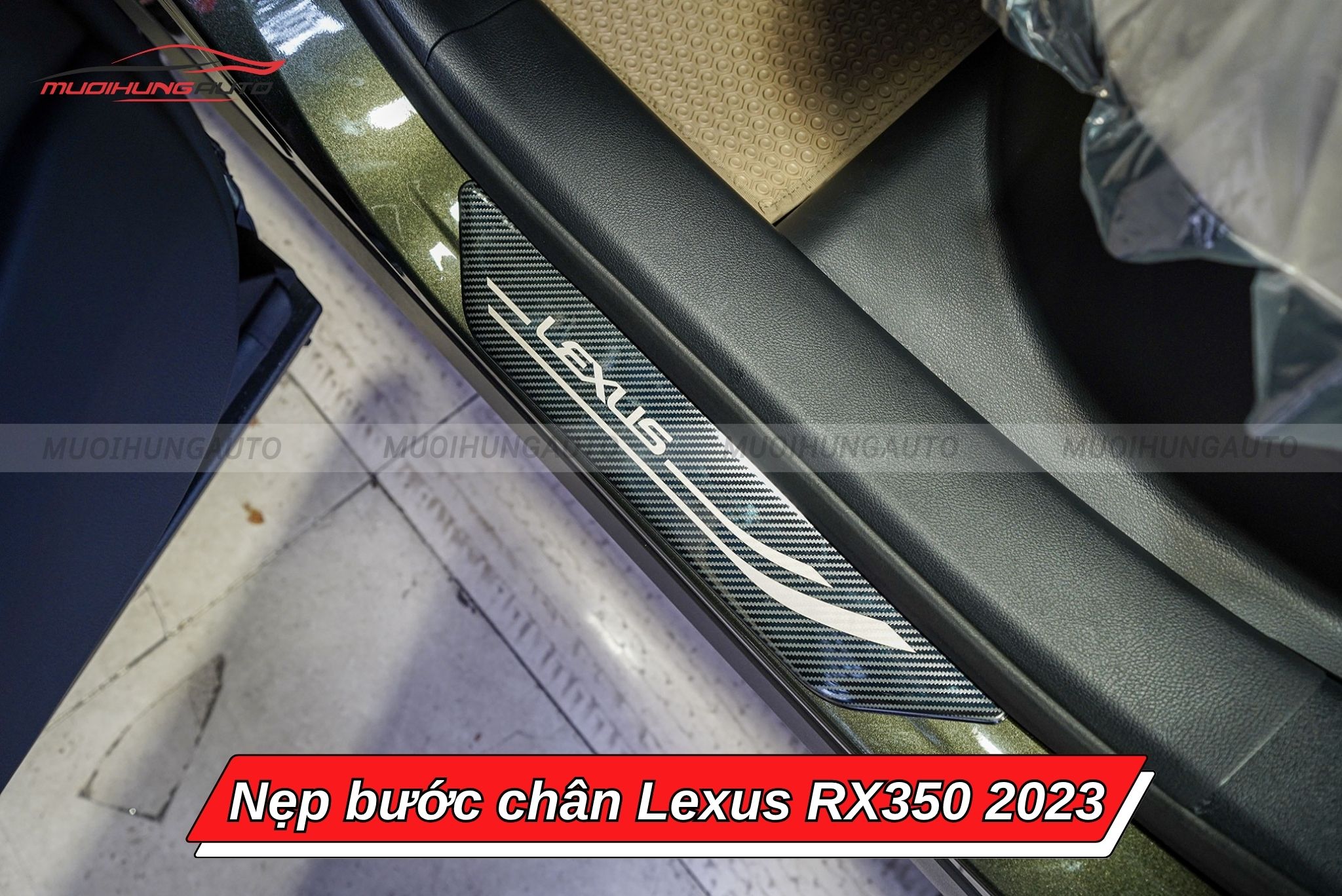 Nẹp bước chân ô tô Lexus RX350 2023