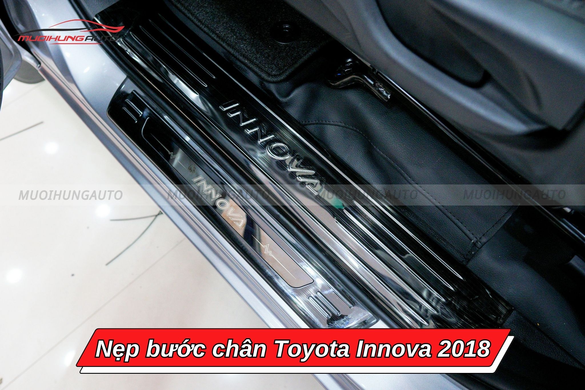 Nẹp bước chân Toyota Innova 2018