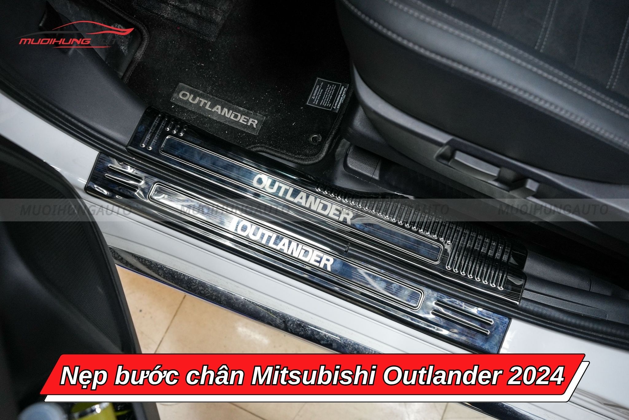 Nẹp bước chân xe Mitsubishi Outlander 2024