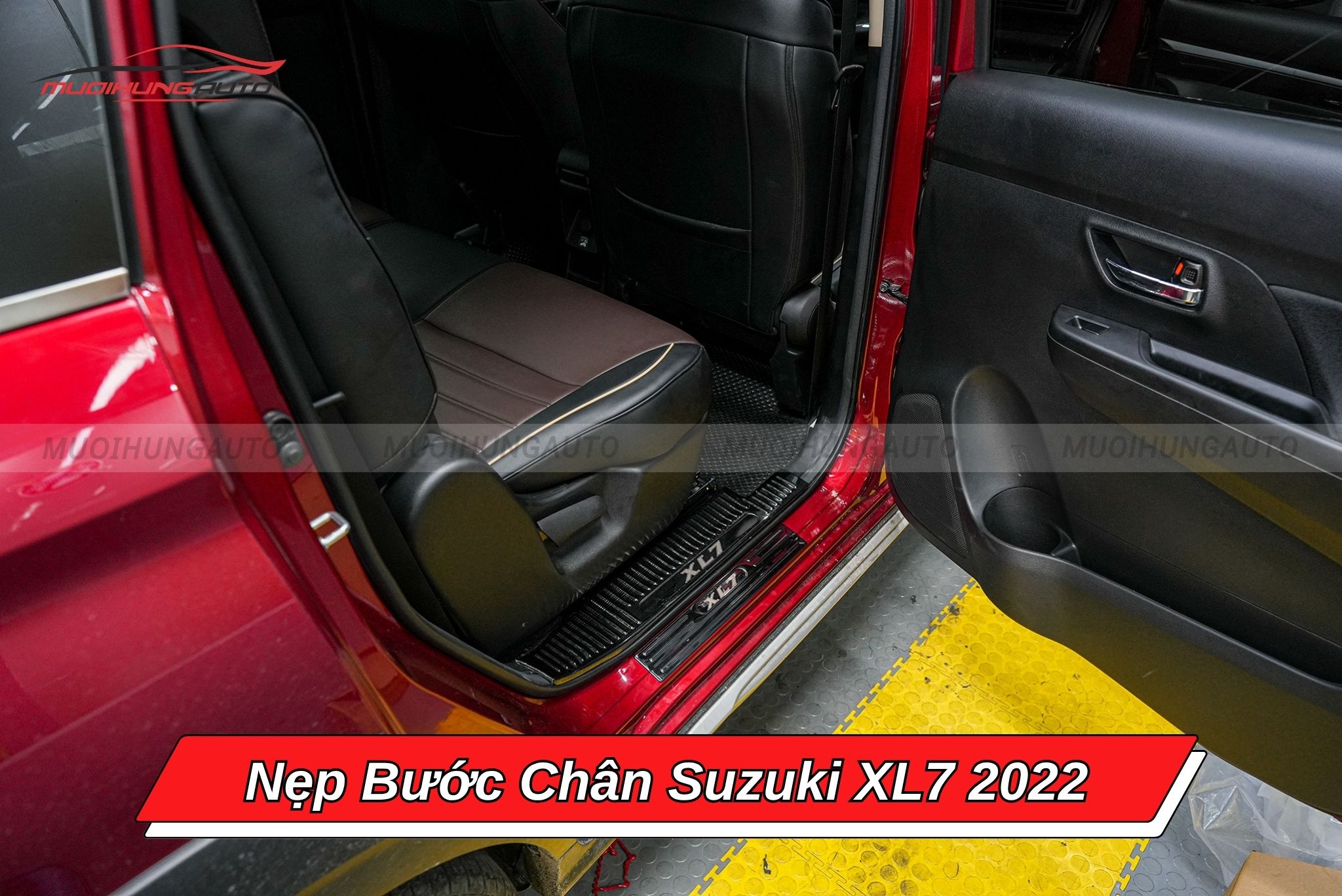 Nẹp bước chân xe ô tô Suzuki XL7 2022
