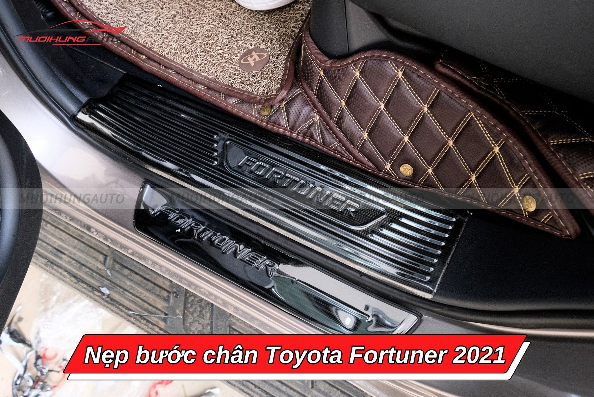 Nẹp bước chân xe Toyota Fortuner 2021
