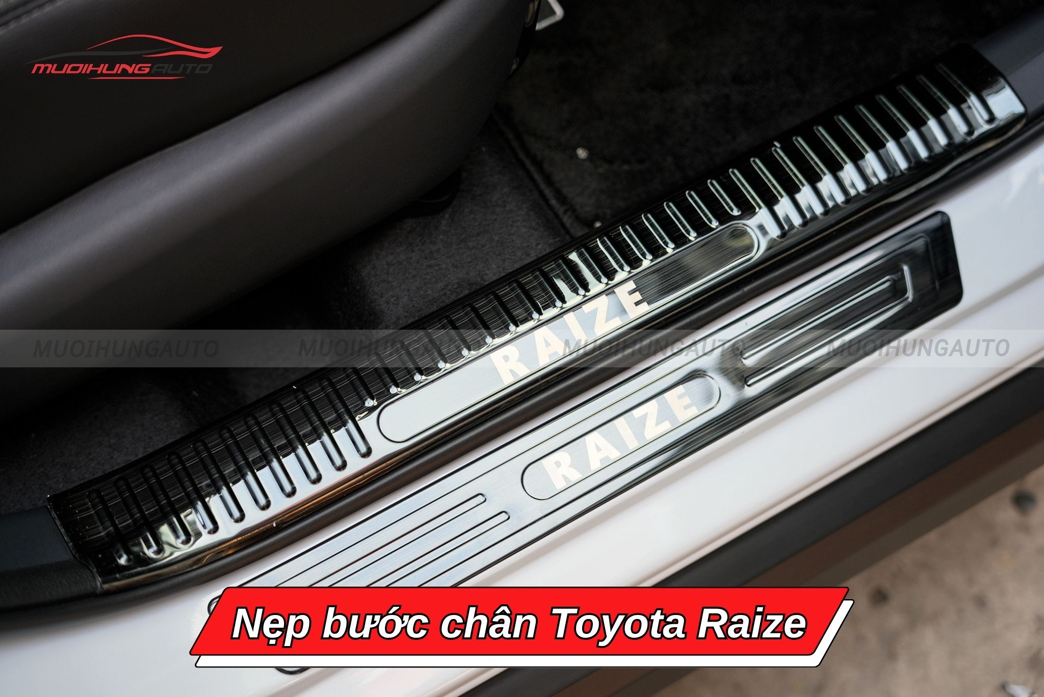Nẹp bước chân xe Toyota Raize