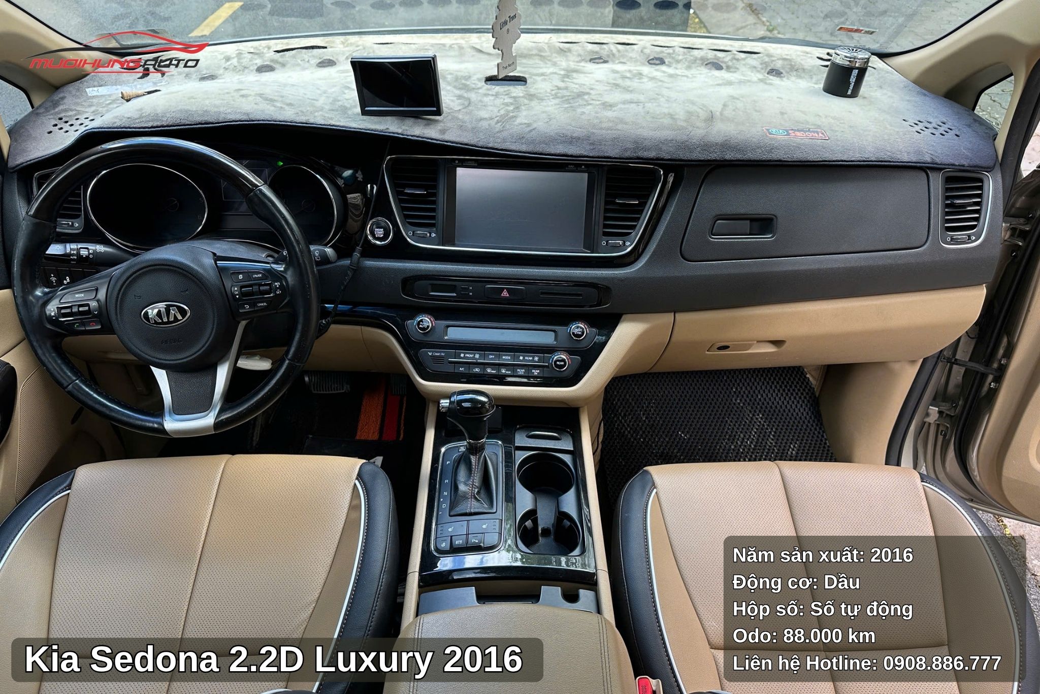 Nội thất xe Kia Sedona 2.2D Luxury 2016 đầy đủ tiện nghi