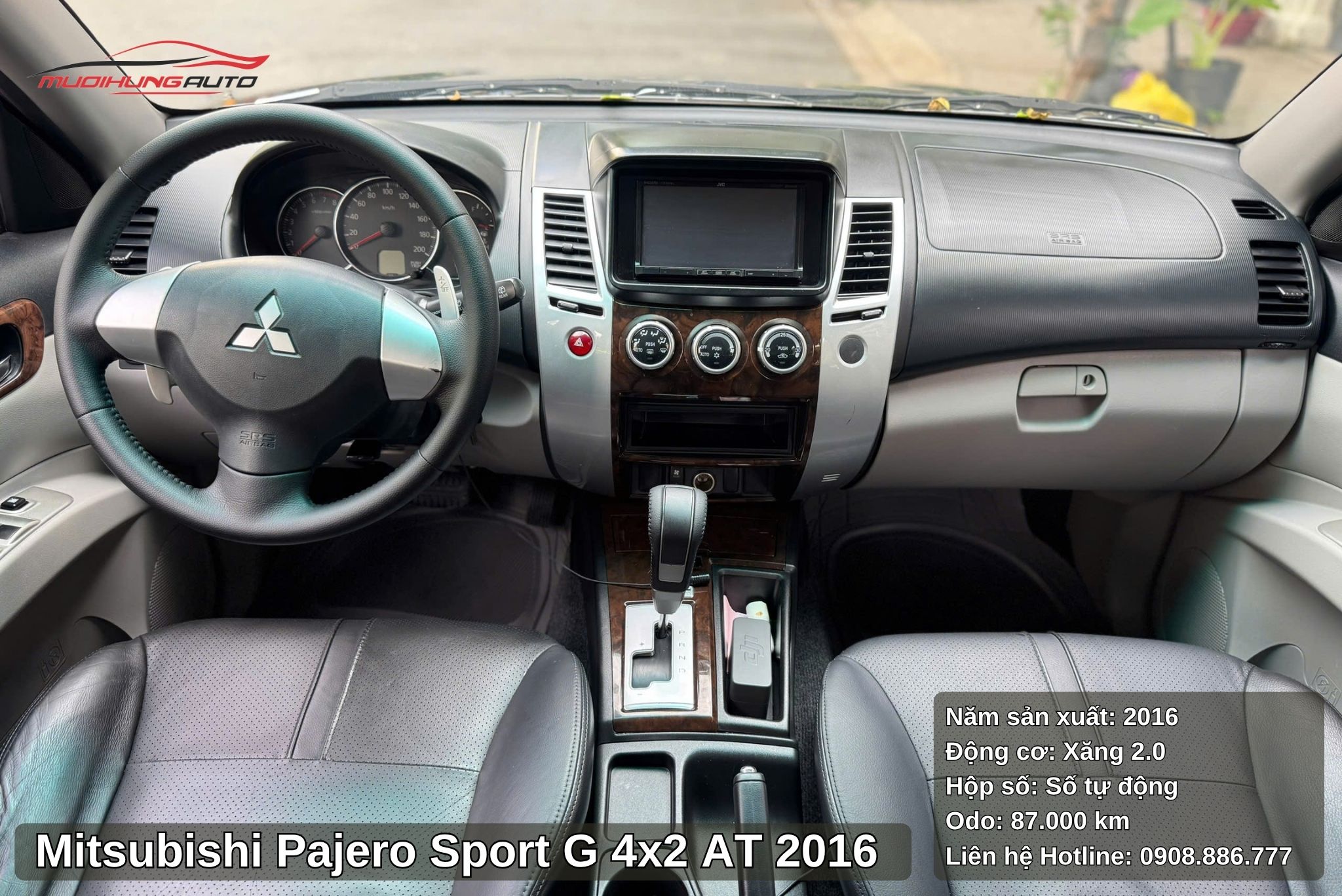 Nội thất xe Mitsubishi Pajero Sport G 4x2 AT 2016 tiện nghi và sạch đẹp