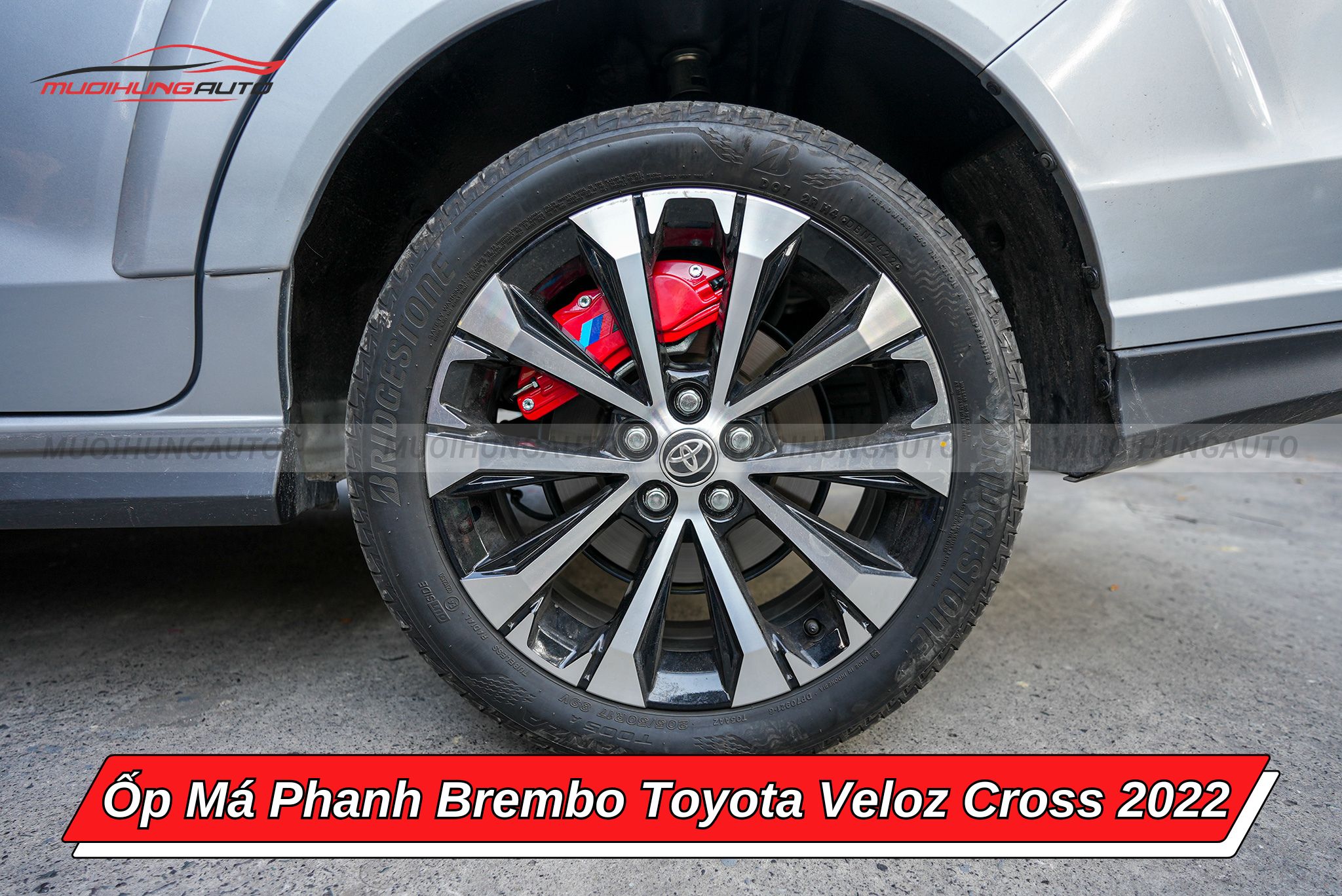 Ốp chân phanh Brembo Toyota Veloz Cross 2022